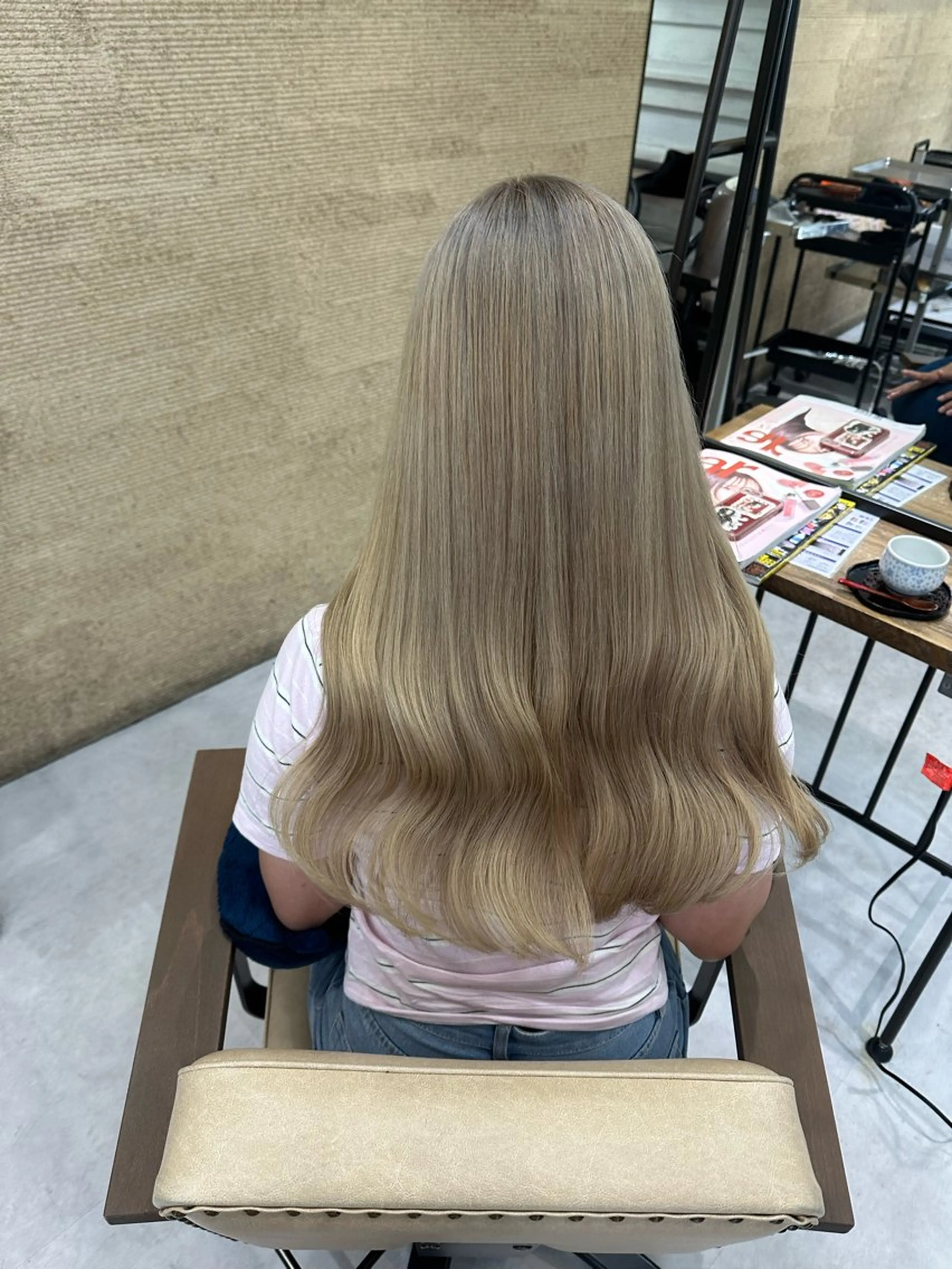 ロング カラー 髪質改善AUSTIN登戸所属・野村 一花 / 暖色 カラー / Wカラーのヘアスタイル