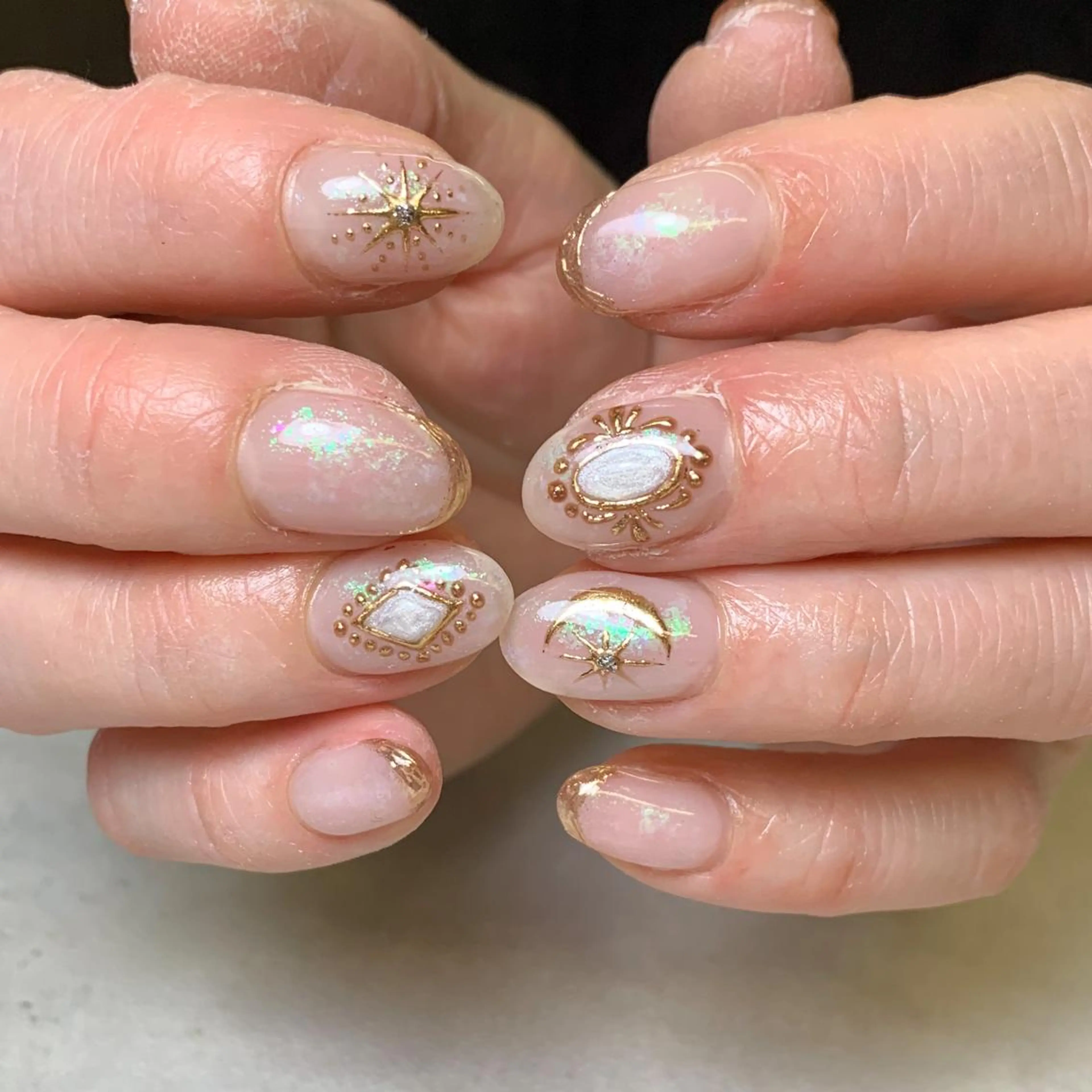 ネイル atelier　FIORITURA所属・FIORITURA aiのネイルデザイン