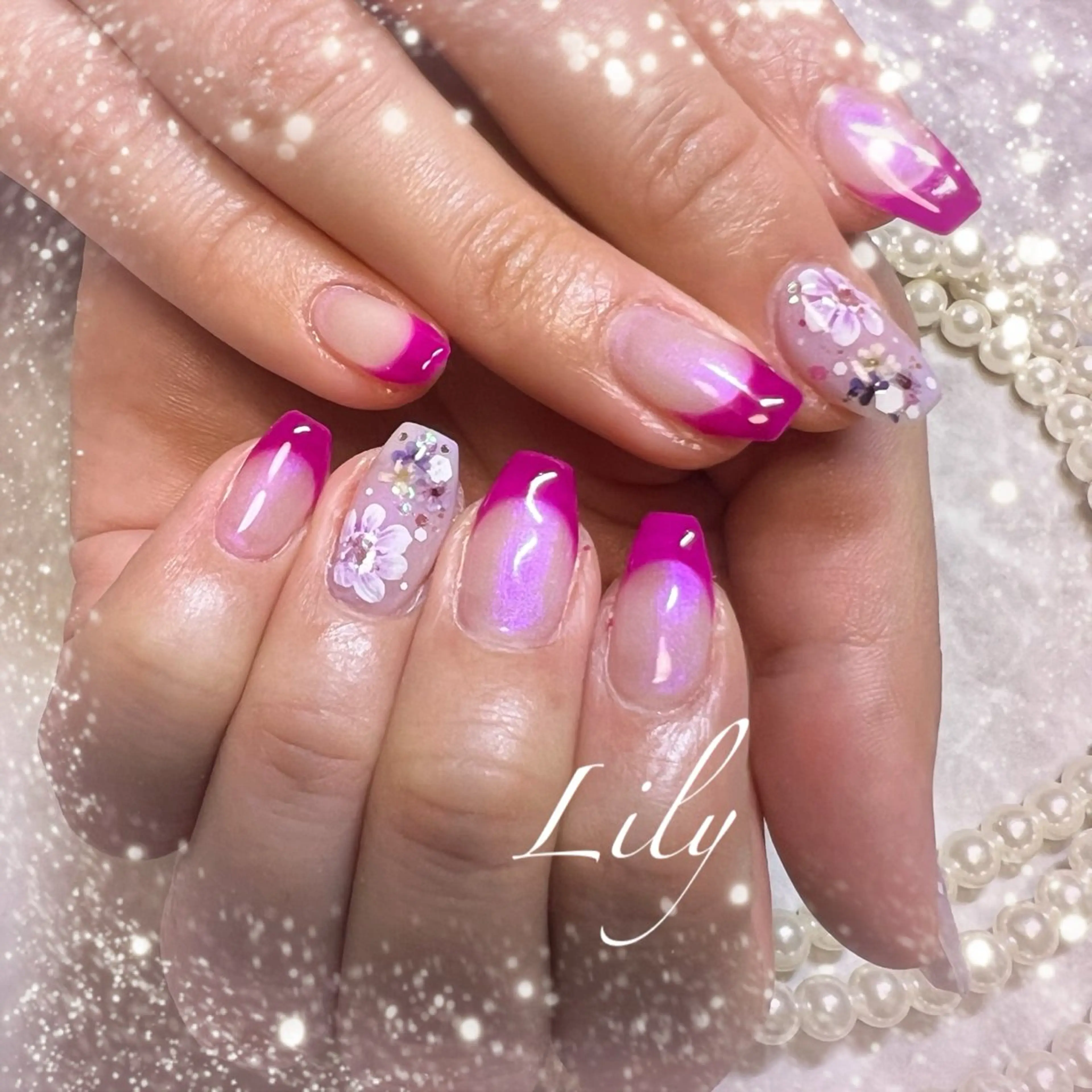 ネイル フラワーネイル Nailsalon Lilyのネイルデザイン