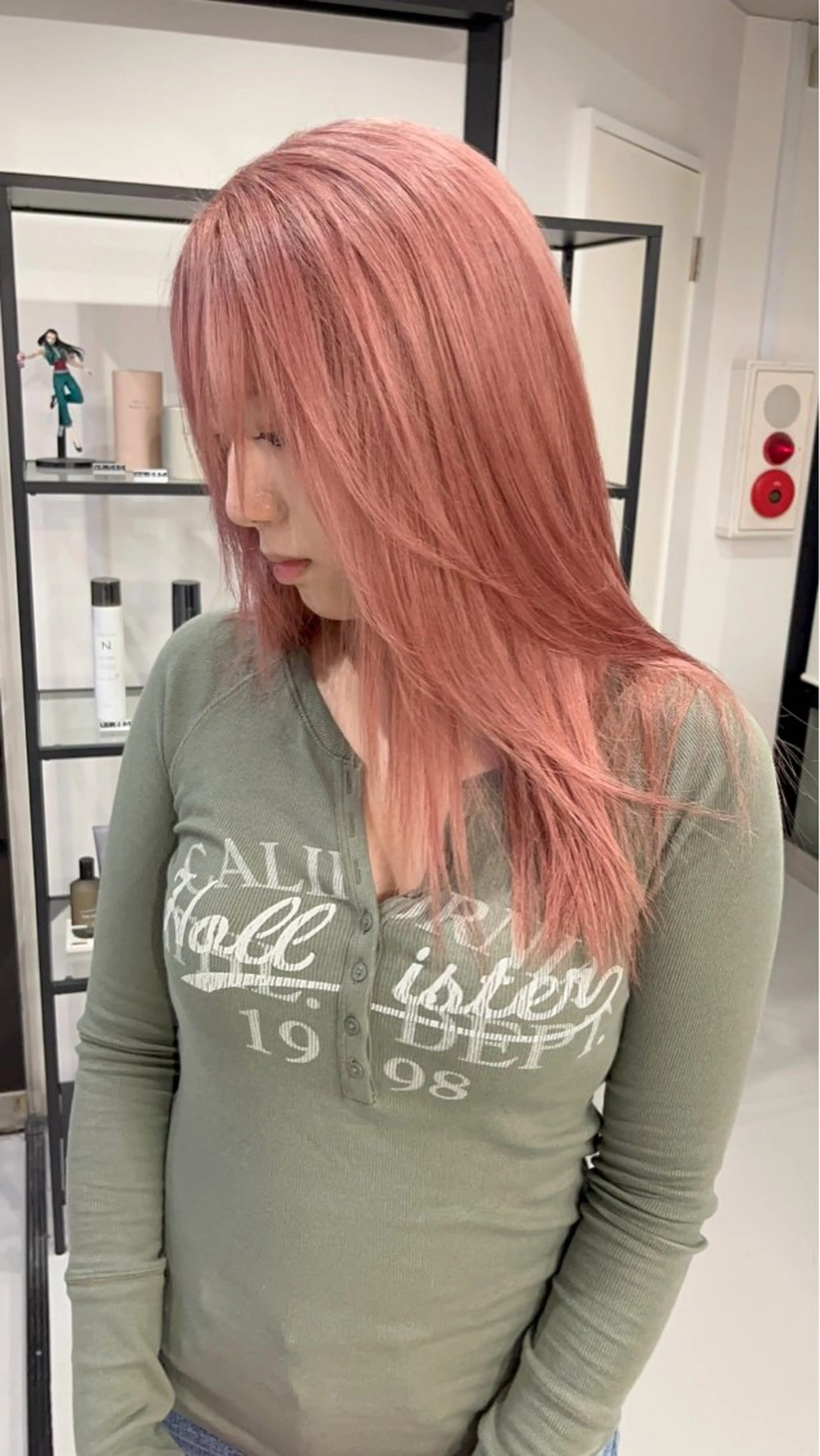 ［ご新規様平日限定］💛レディースブリーチカラー💛 ※トリートメント付きの写真