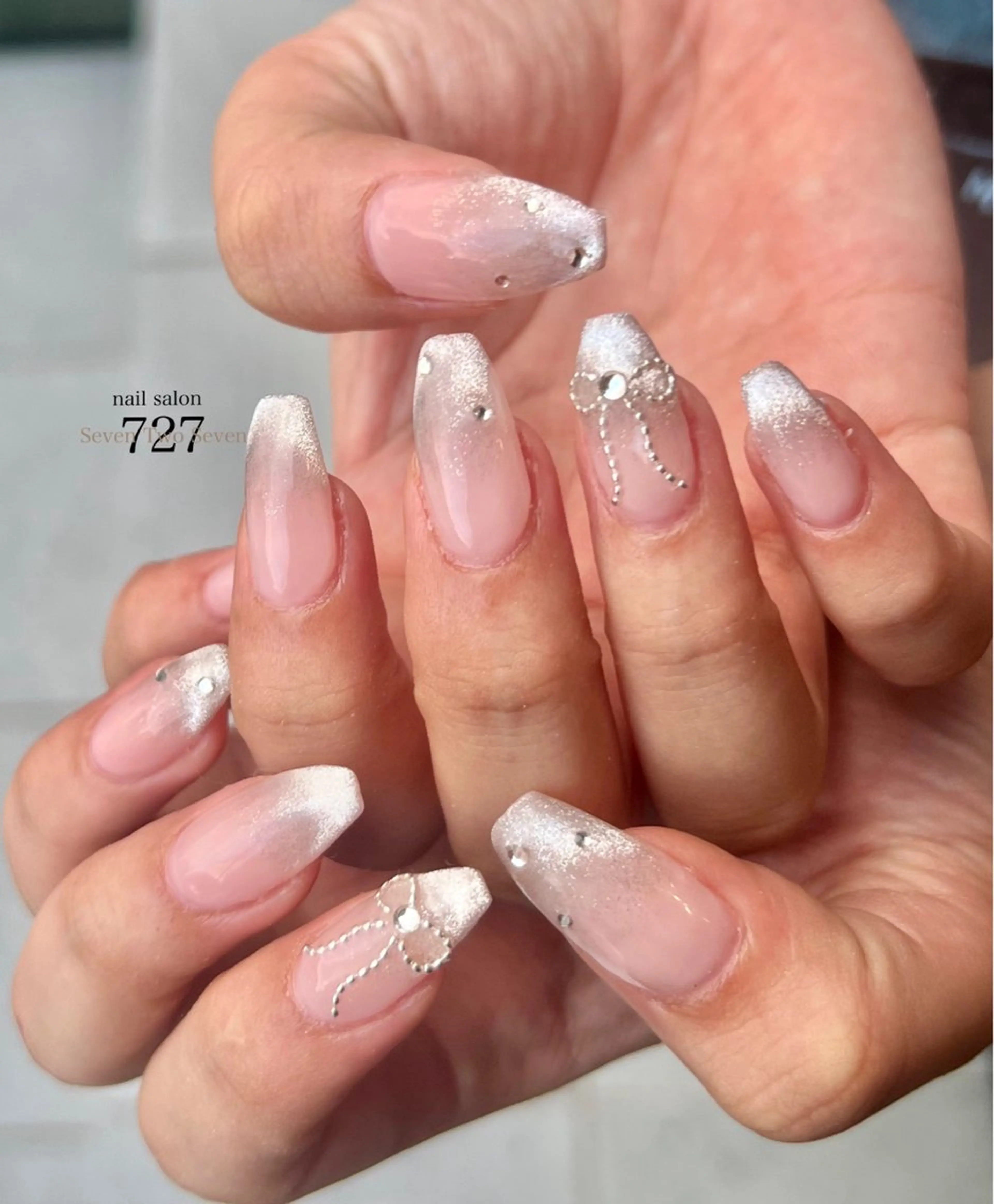 ネイル マグネットネイル more fortuneのネイルデザイン