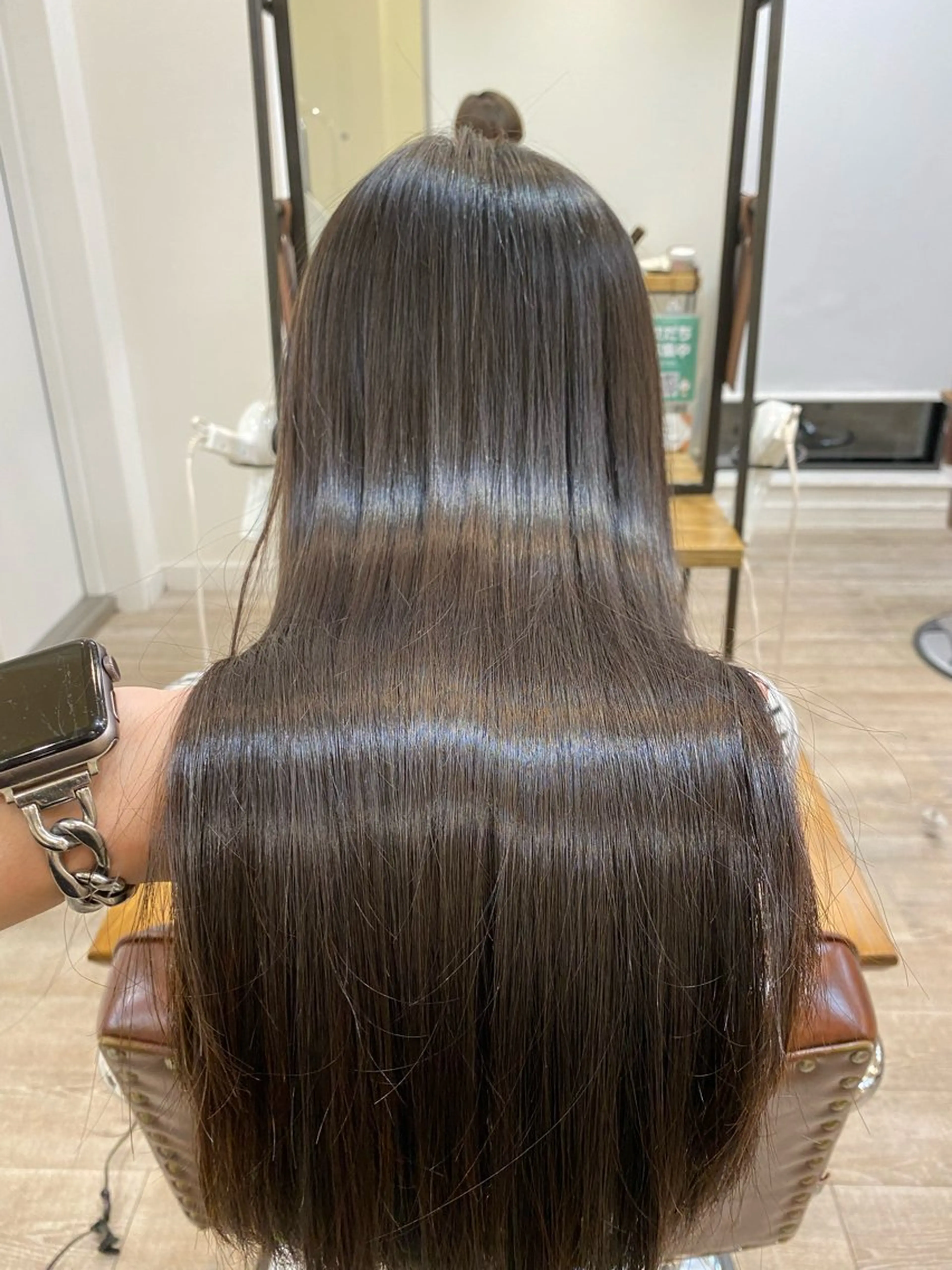 ロング 髪質改善 縮毛矯正 カット 縮毛矯正 トリートメント 🌟ショート/シ ョートボブ/岡田🌟のヘアスタイル