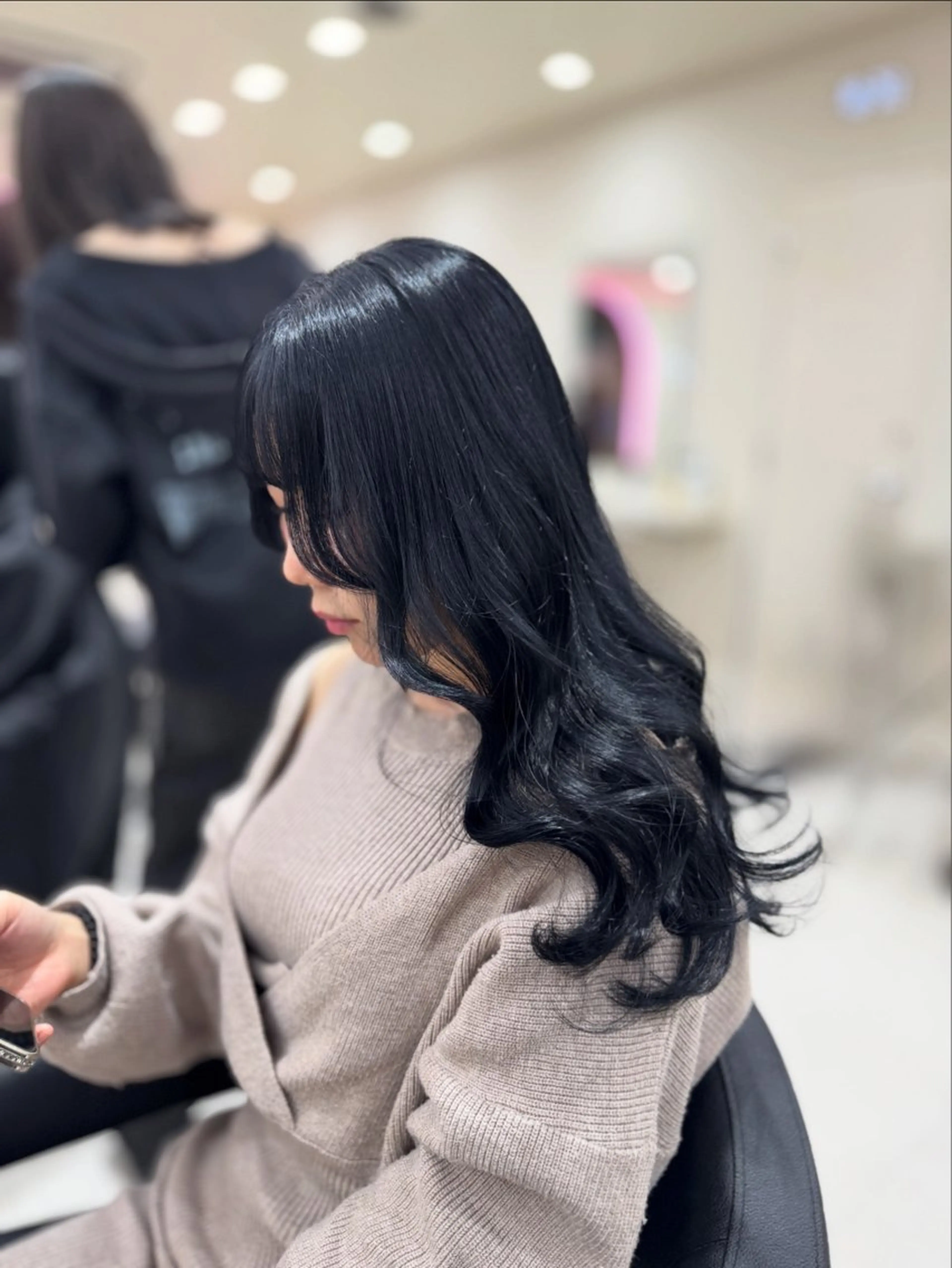 ロング 髪質改善 韓国風ヘア レイヤーカット 似合わせカット カット ヘアカラー トリートメント 韓国ヘア×髪質改善 齋藤晴のヘアスタイル