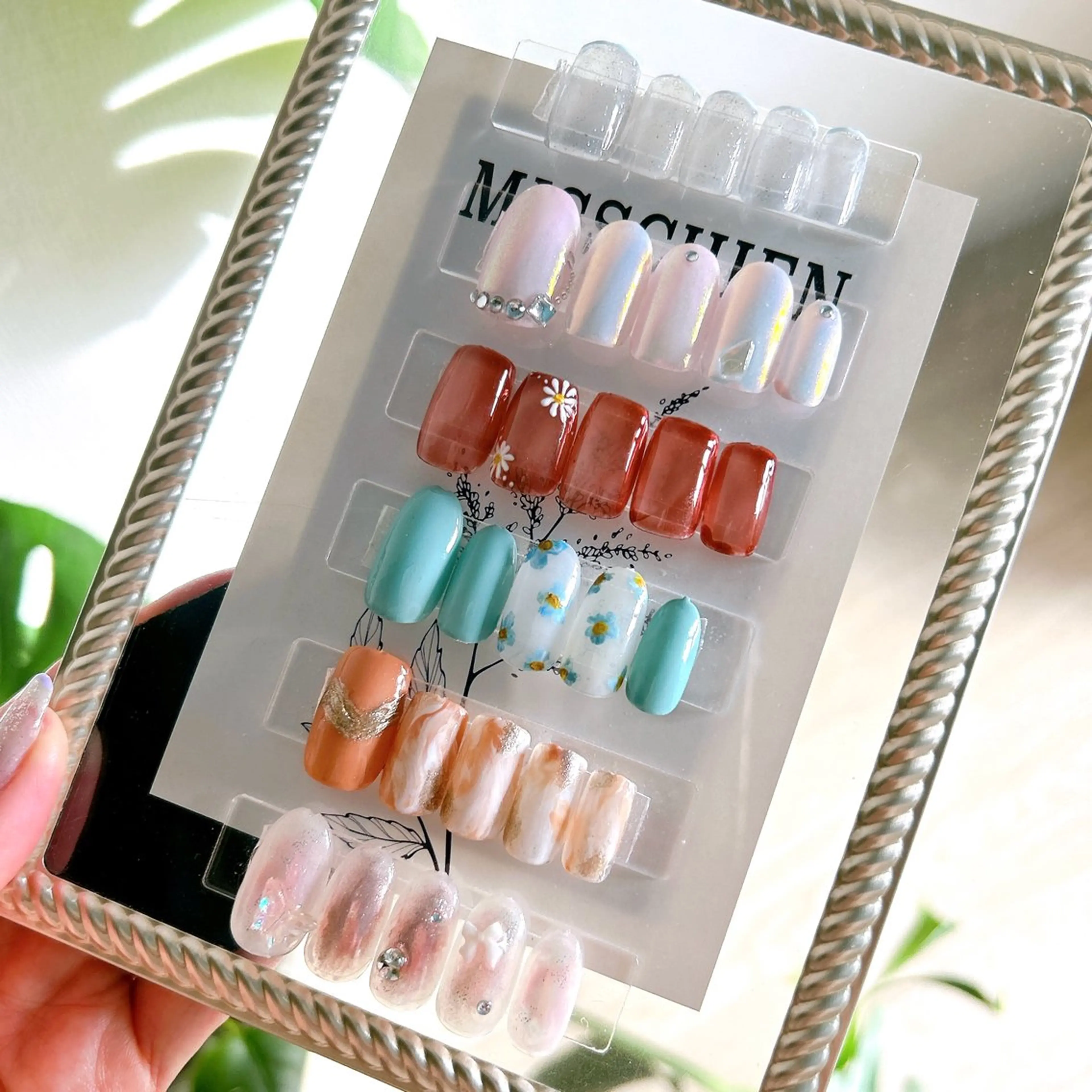 ネイル チークネイル 桜ネイル フラワーネイル フレンチネイル 韓国ネイル ハンドネイル Kai  nail Mayukoのネイルデザイン