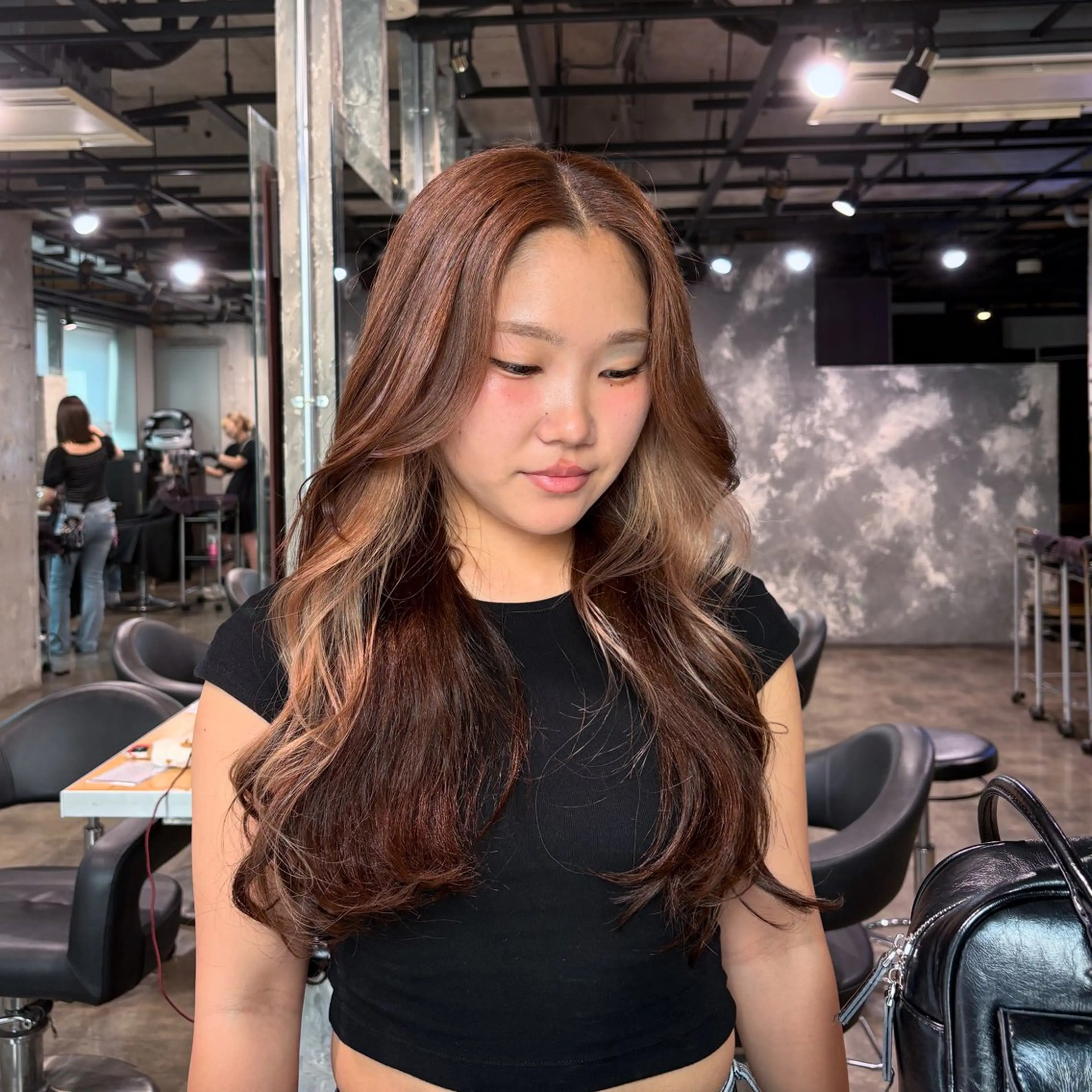 カラー ヘアカラー トリートメント 透明感ベージュ🤎 ナチュラルレイヤーのヘアスタイル