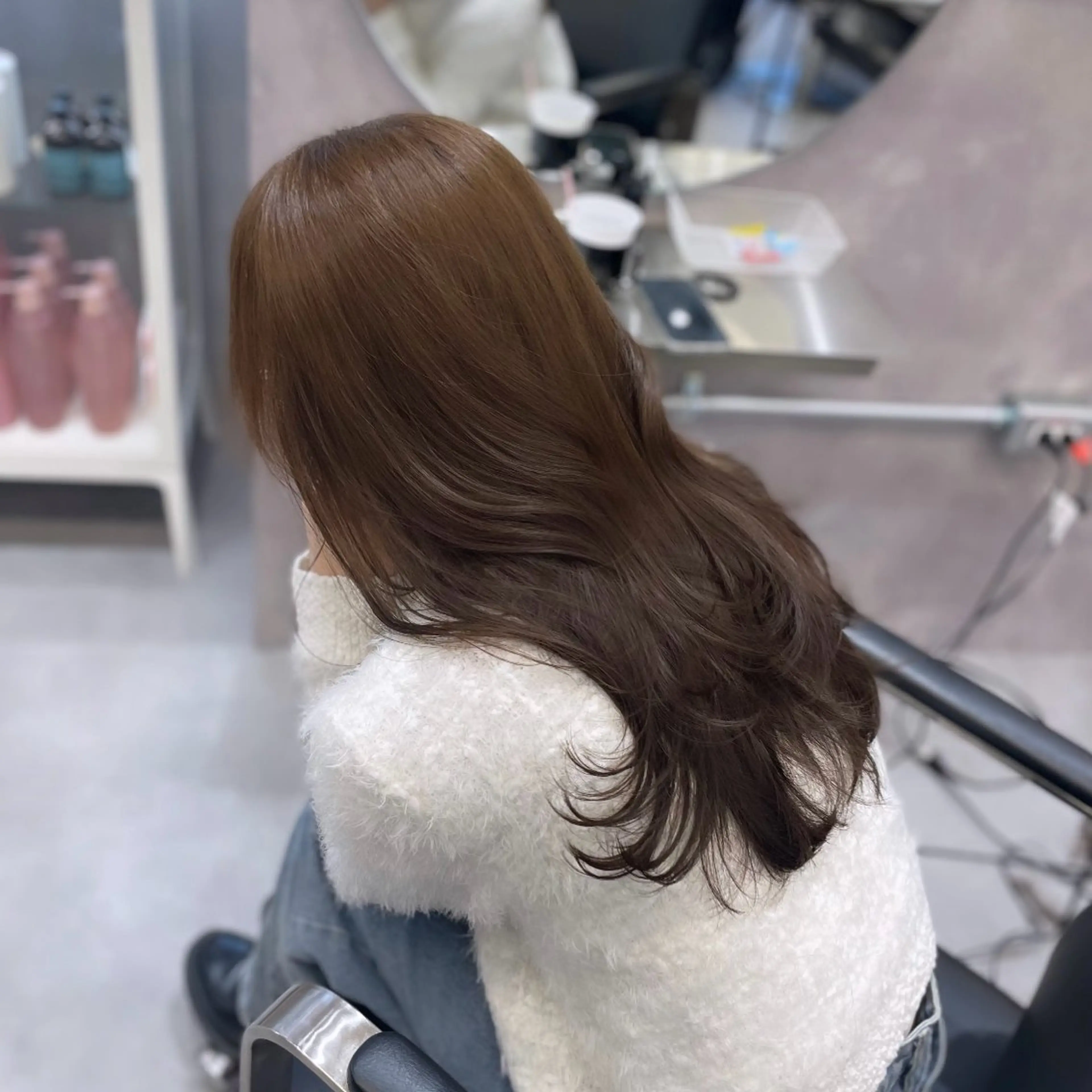 ロング カラー ベージュカラー ブリーチ ミルクティーベージュ ブリーチなしカラー くびれヘア カット ヘアカラー Rui/透明感カラー 暖色/レイヤーカットのヘアスタイル