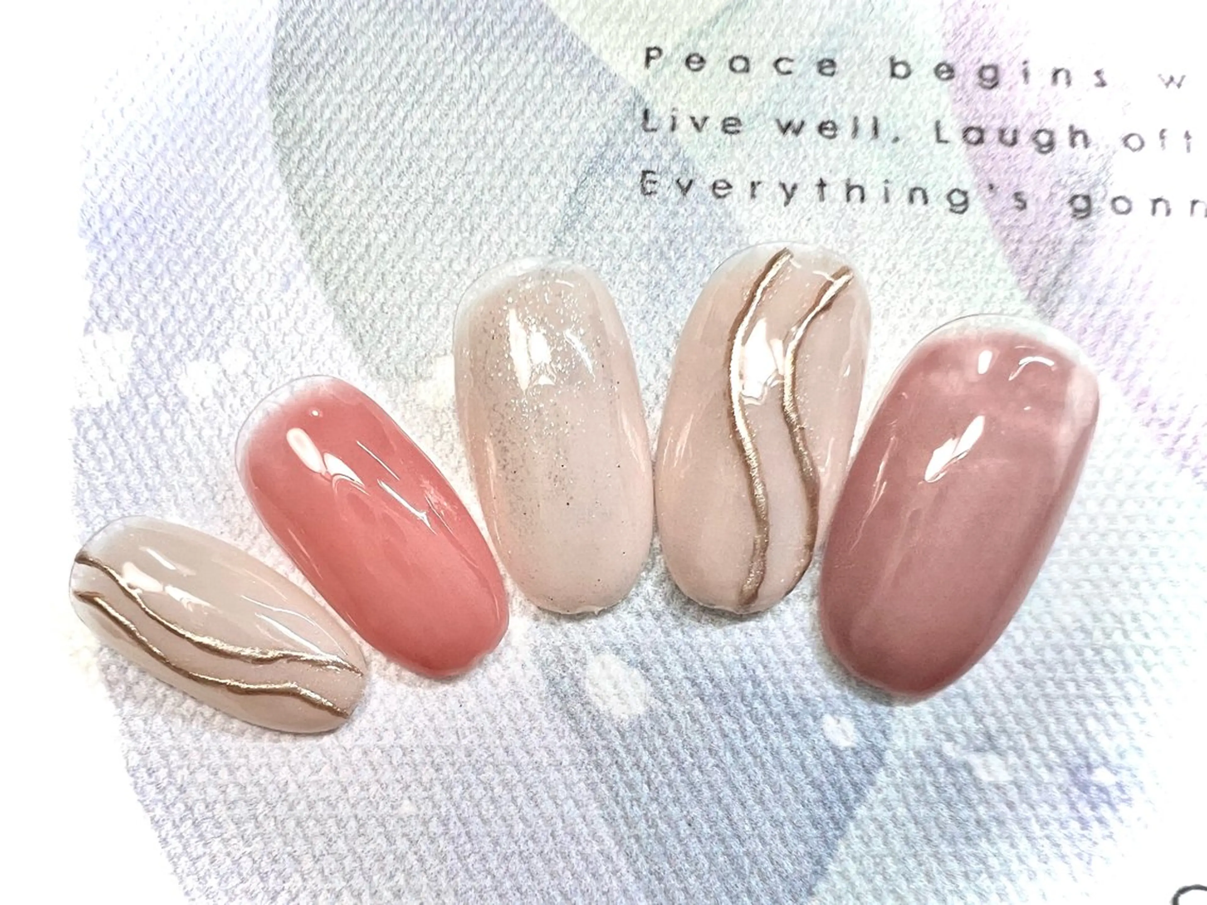 ネイル ミラーネイル オフィスネイル ピンク 加藤 恵のネイルデザイン