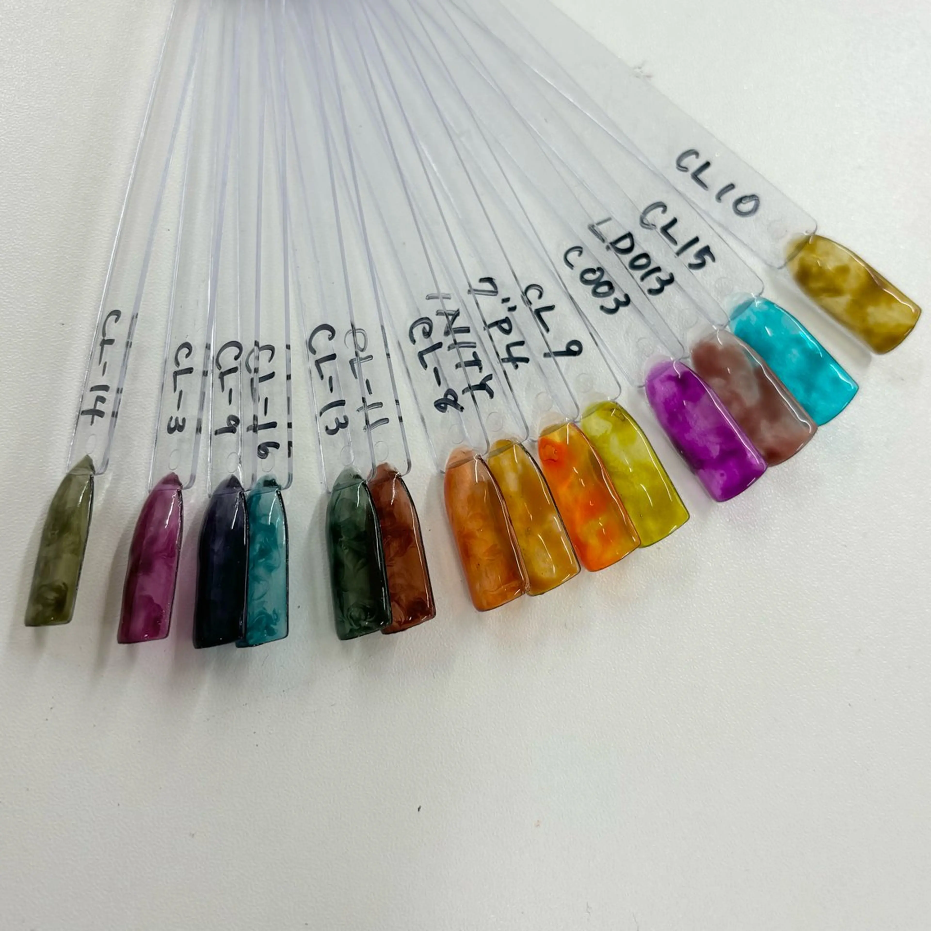 ネイル アカデミーサロン CALM　須藤のネイルデザイン