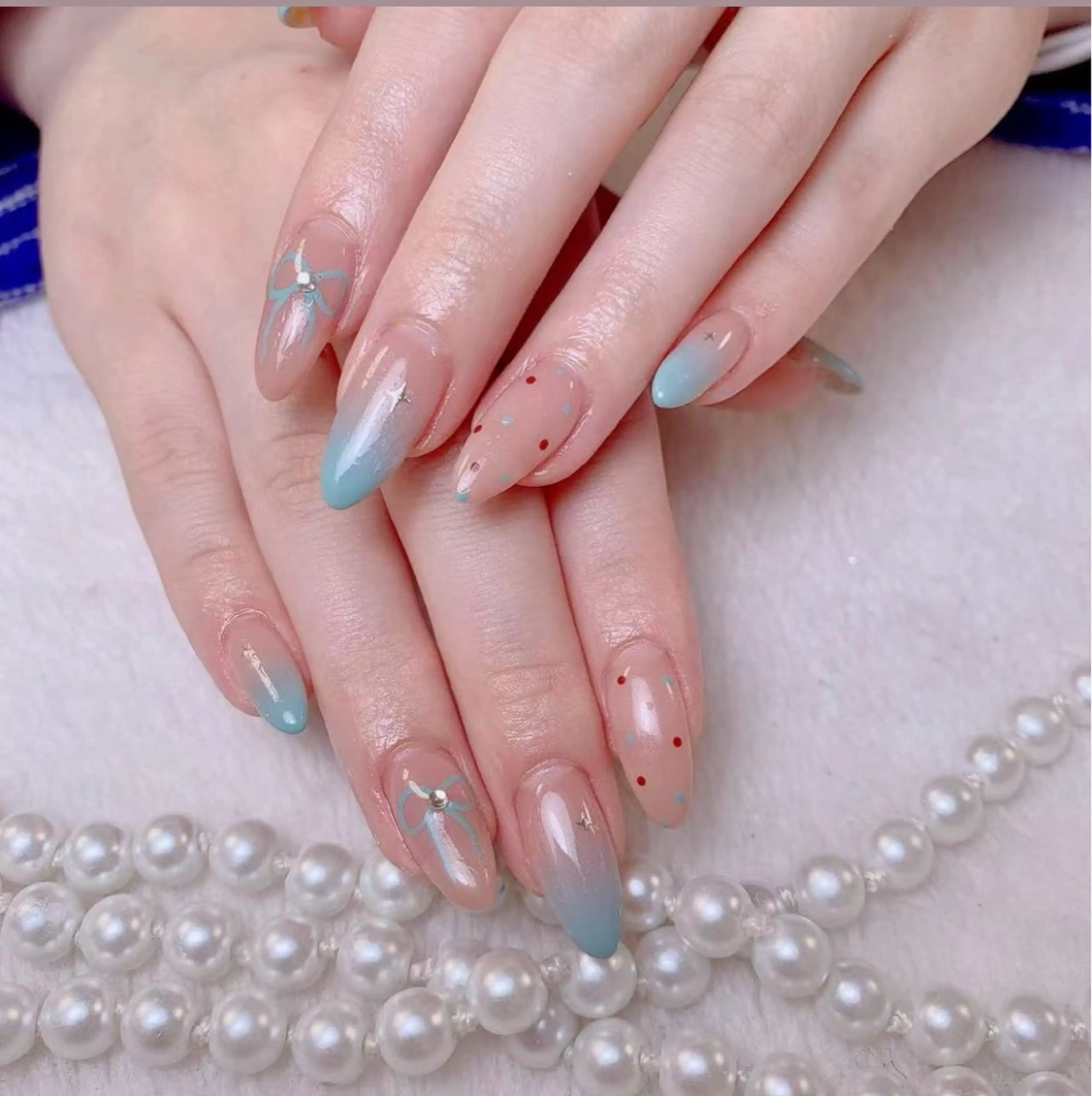 ネイル チョウ チョウのネイルデザイン