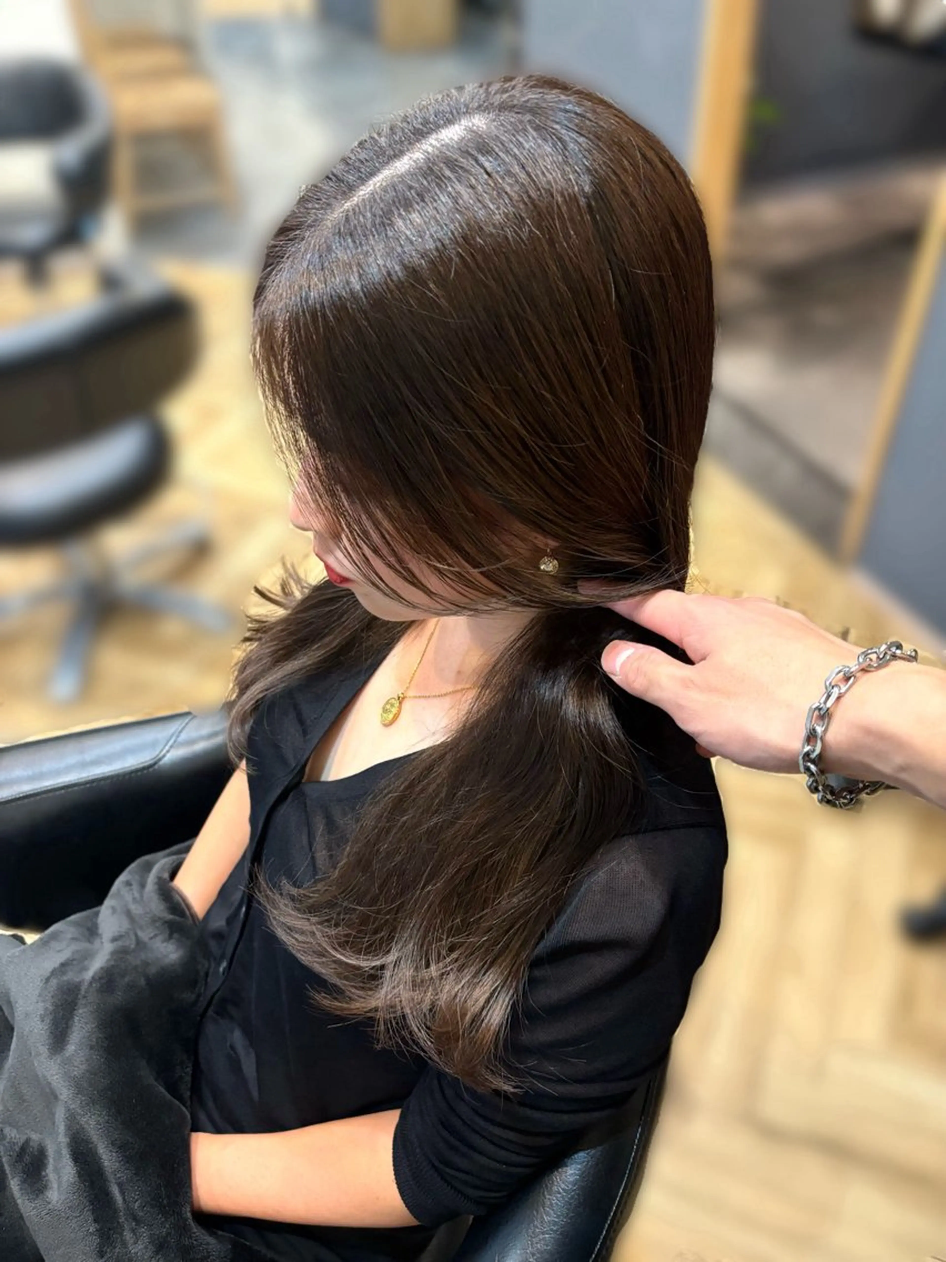 ロング カット ヘアカラー トリートメント 韓国ヘア/レイヤー 🇰🇷/艶髪/長橋のヘアスタイル