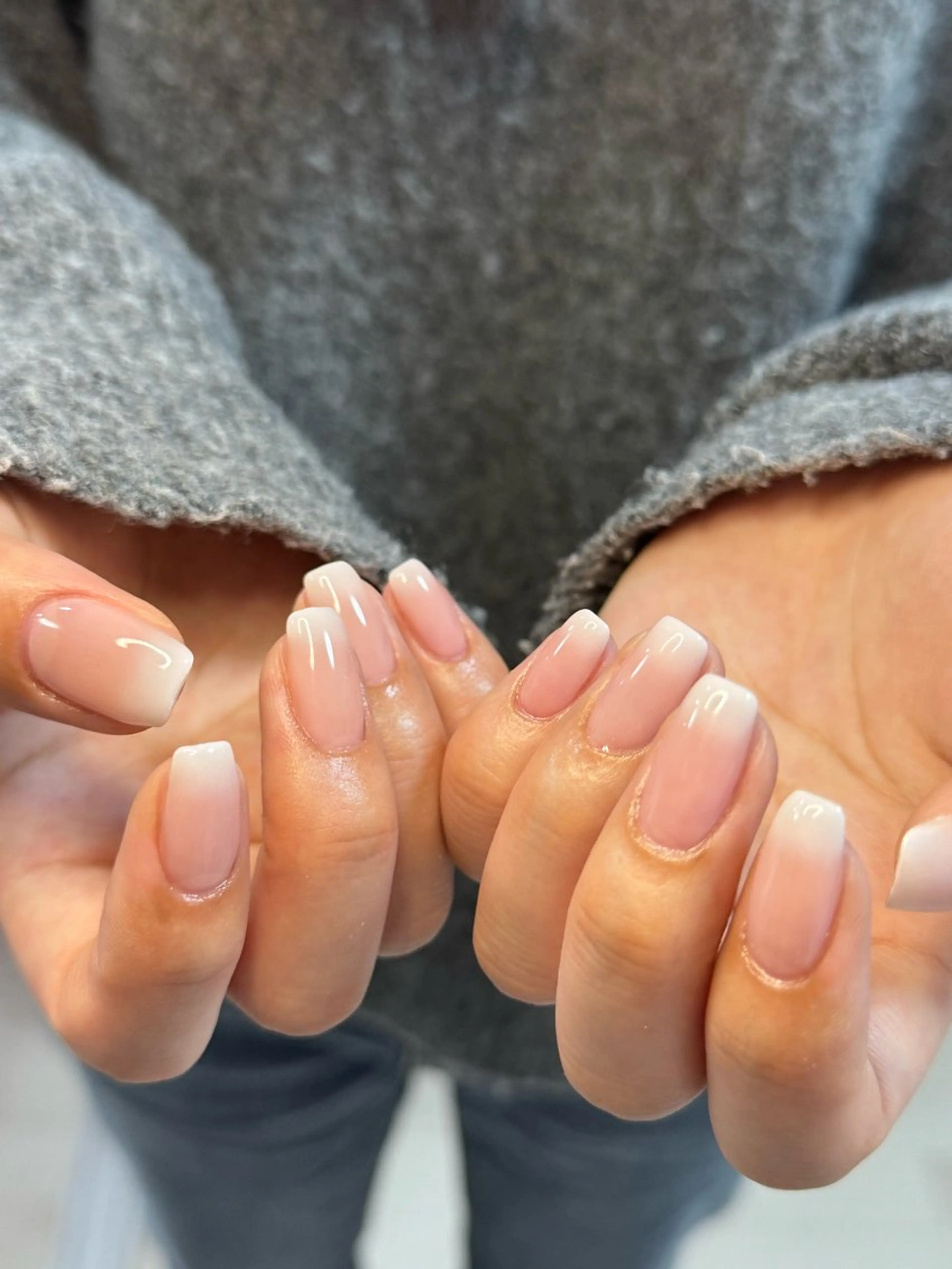 ネイル アートネイル オーロラネイル チークネイル フレンチネイル ガラスフレンチ ハンドネイル 🎀🎀YooLi Nail Salonのネイルデザイン