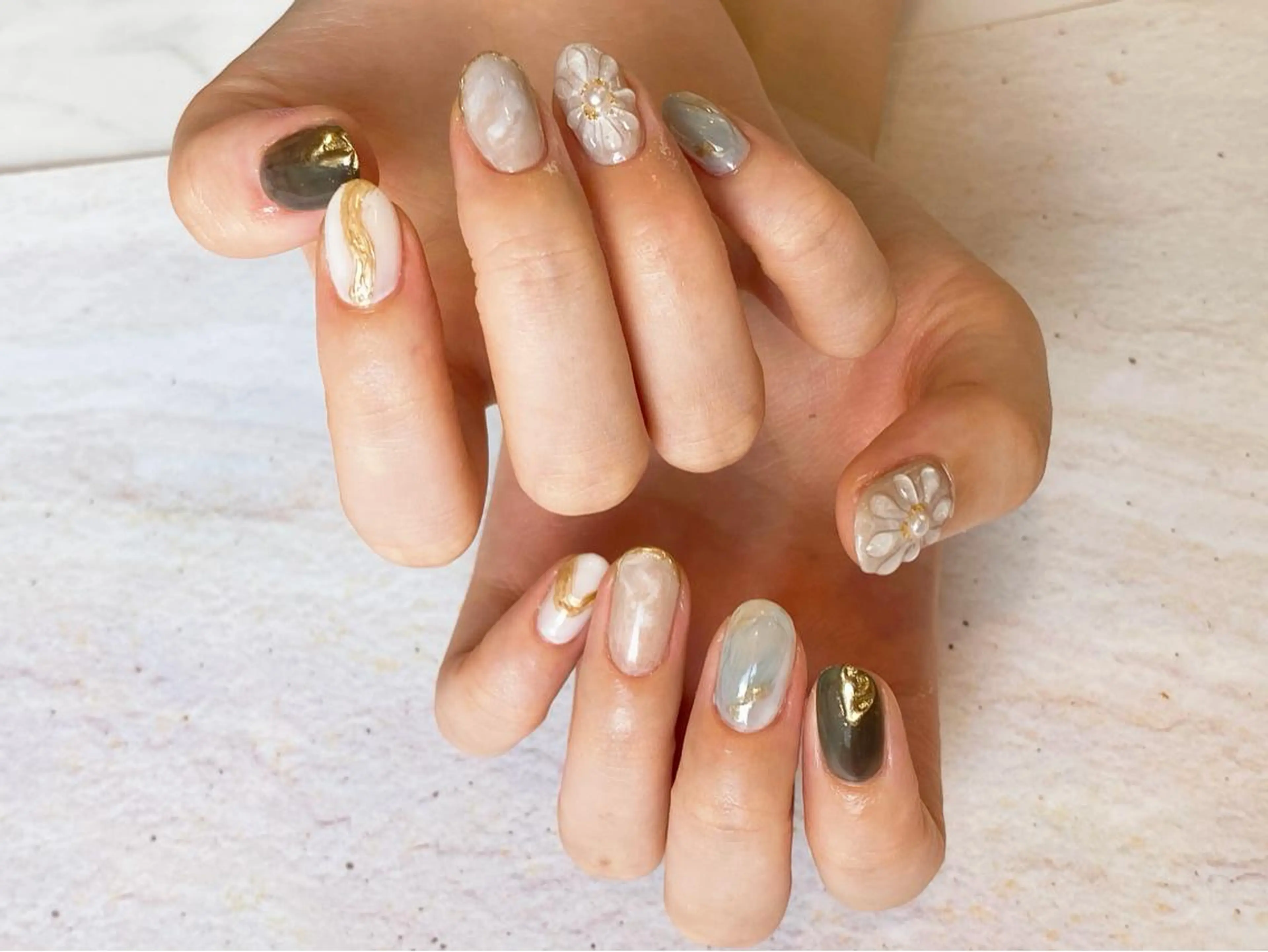 ネイル sofa Ayanaのネイルデザイン