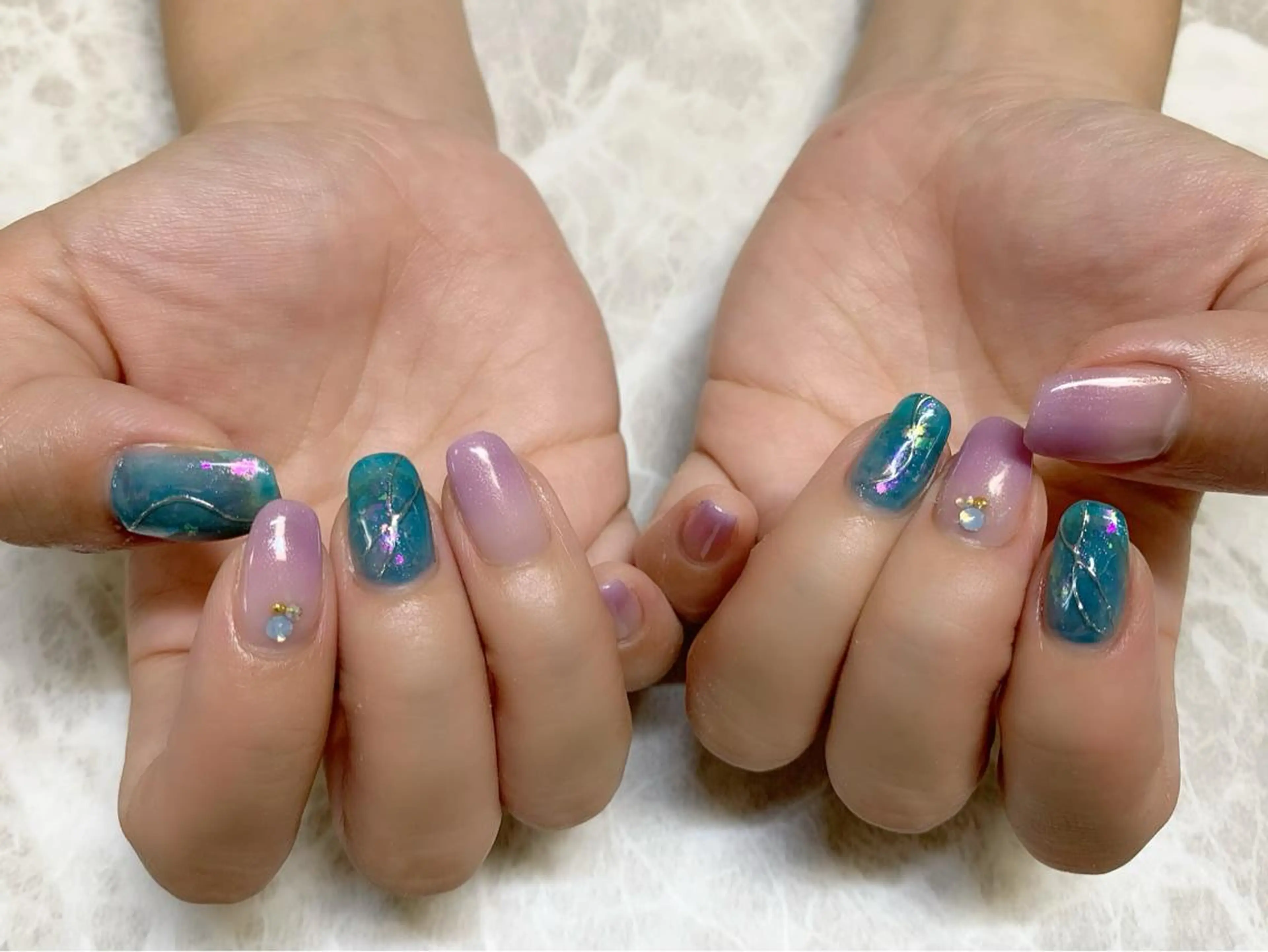 ネイル ジェルネイル ハンドネイル Viva Joie所属・Viva Joieのネイルデザイン