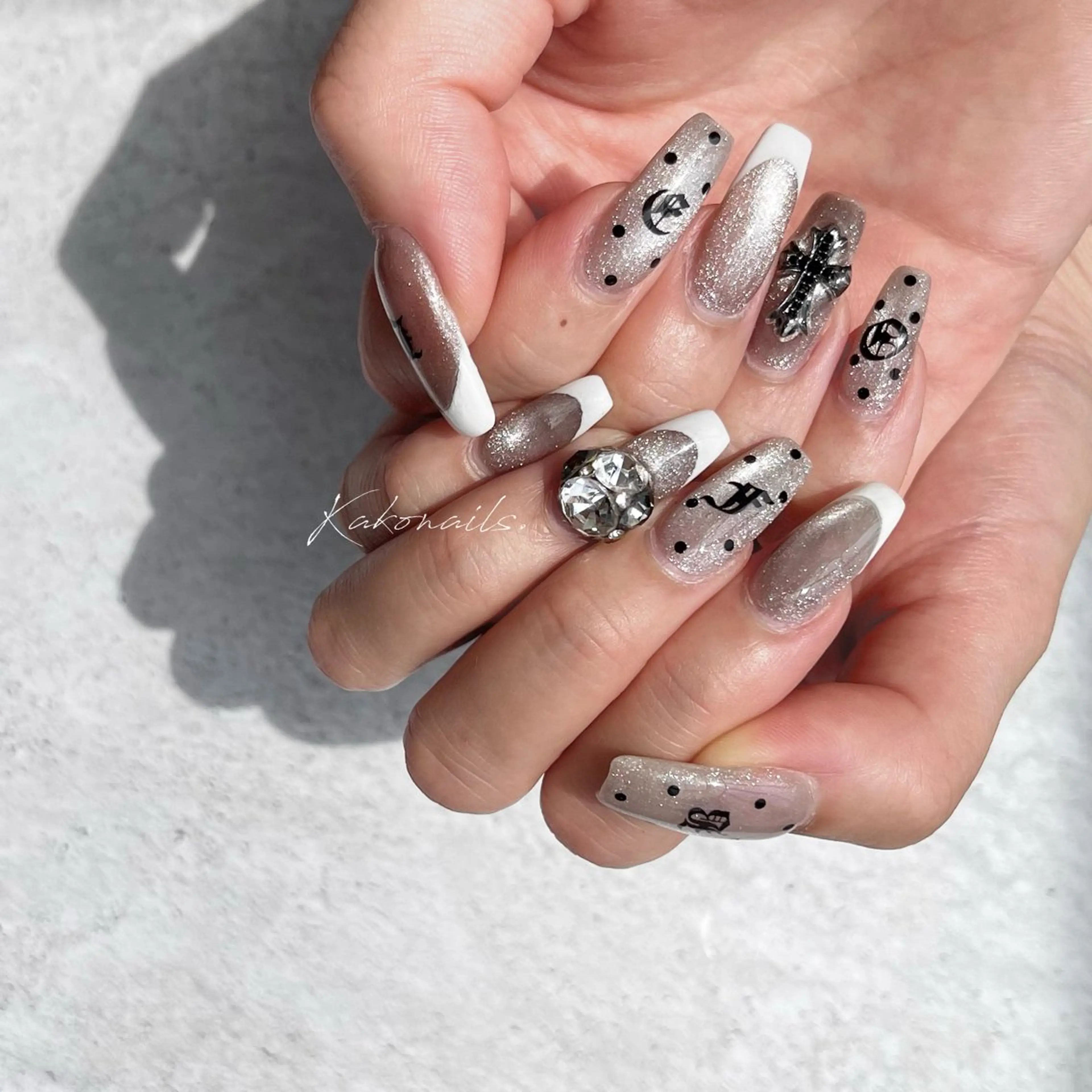 ネイル ハンドネイル フットネイル KAKO momo京橋のネイルデザイン
