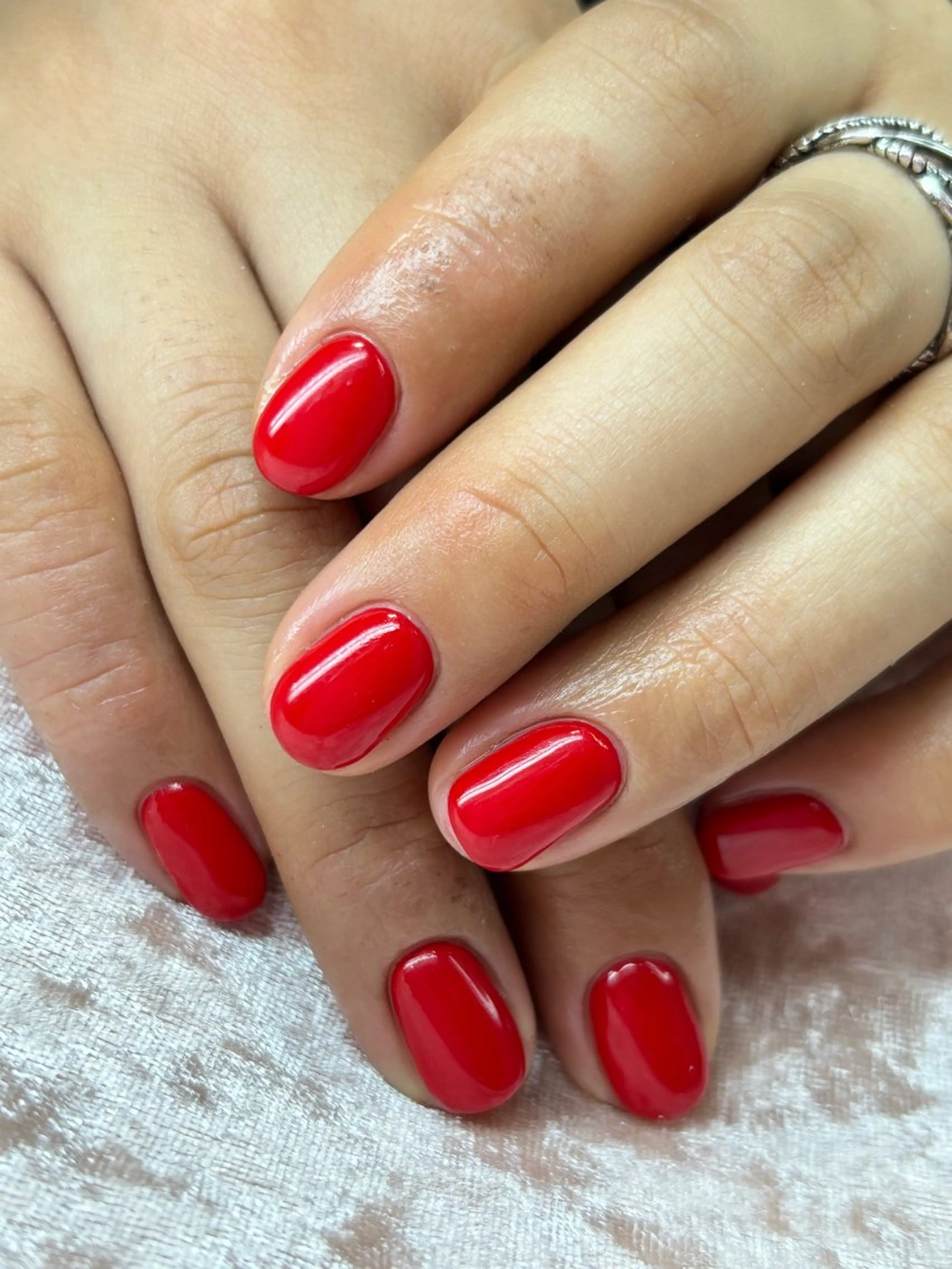 ワンカラーネイル。初のお客様ネイルオフあり＋1000円になります。の写真