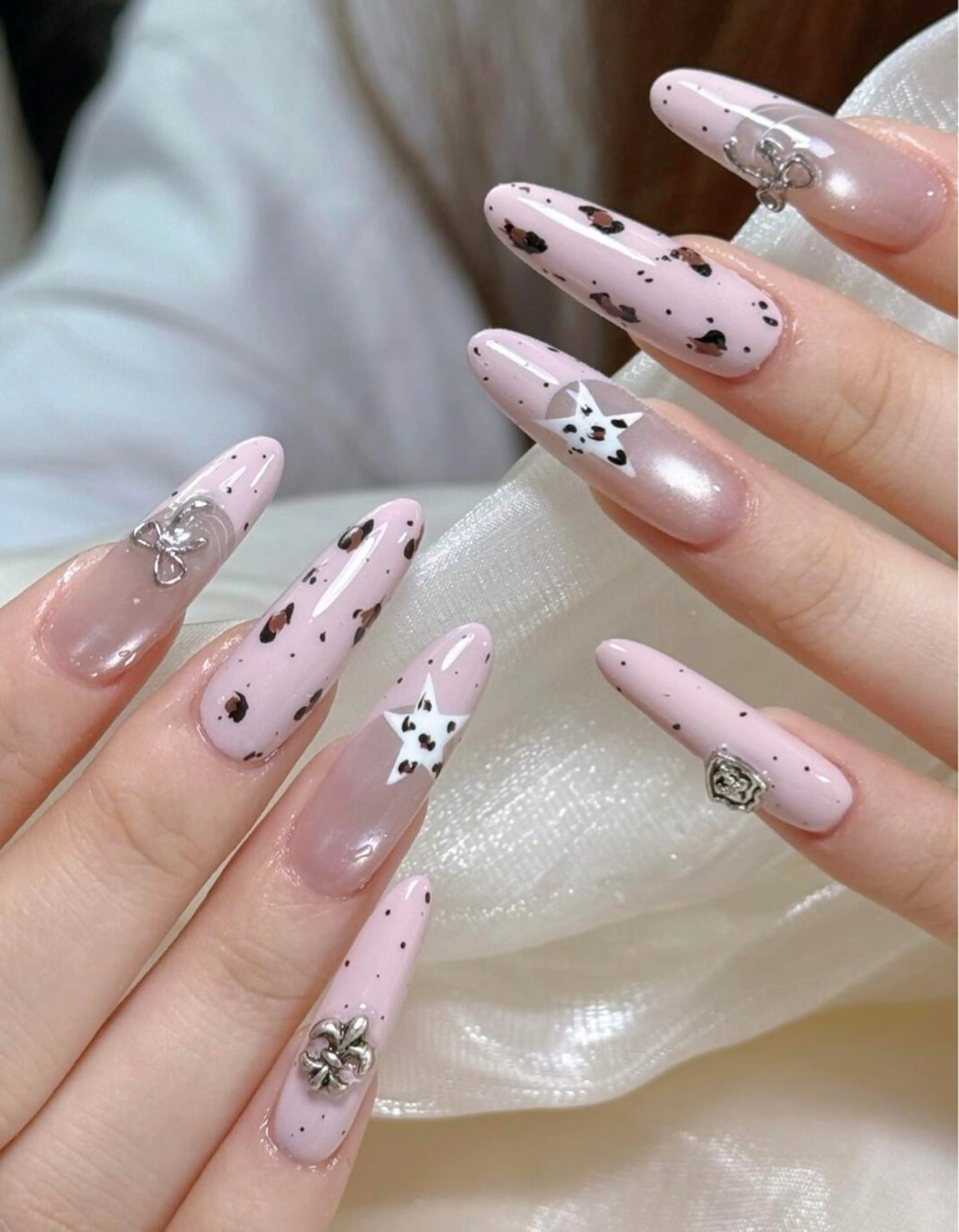 ネイル ネイル👑クイーンズ NailQueensのネイルデザイン