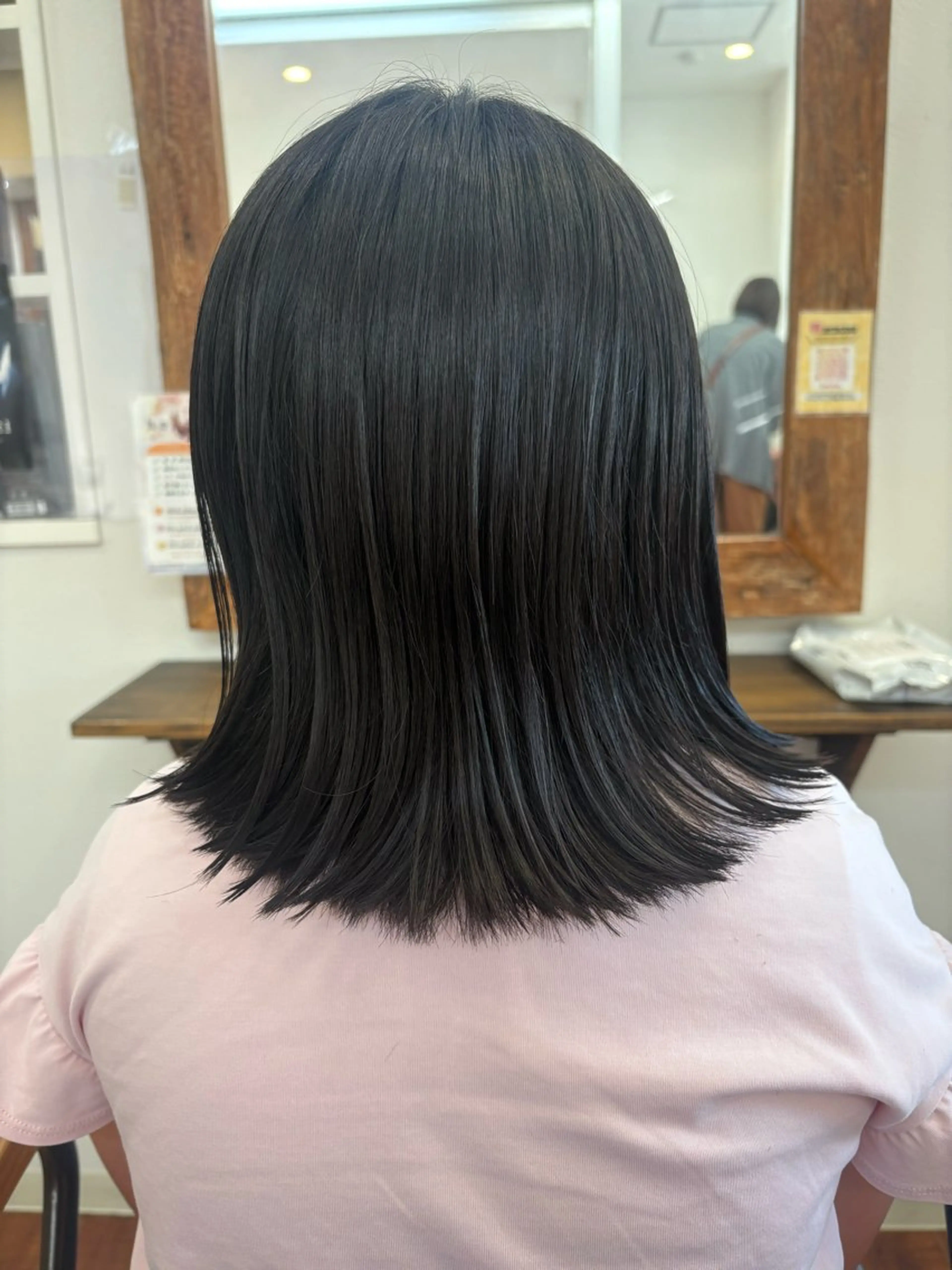 ミディアム キッズ ボブ 外ハネヘア 宮越 えこのヘアスタイル