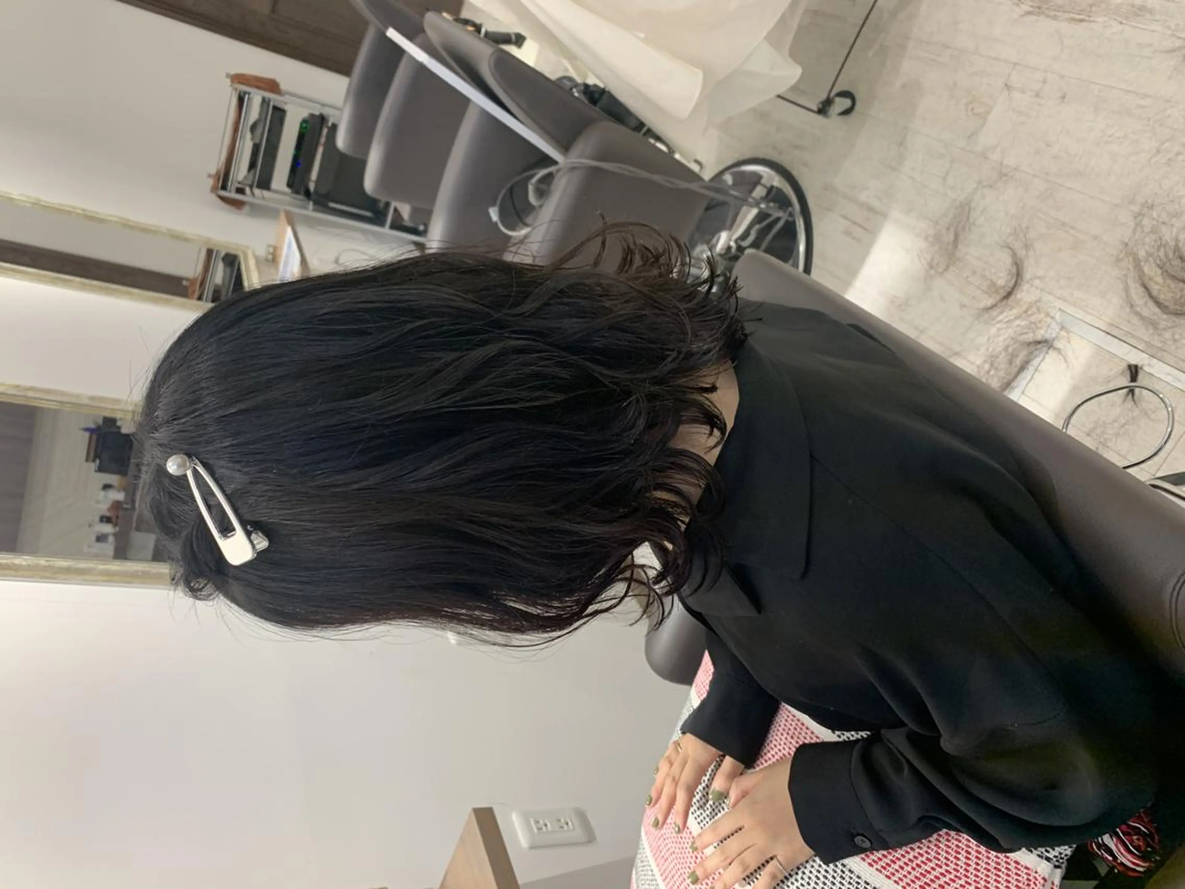 ミディアム 瀬尾 由希菜のヘアスタイル