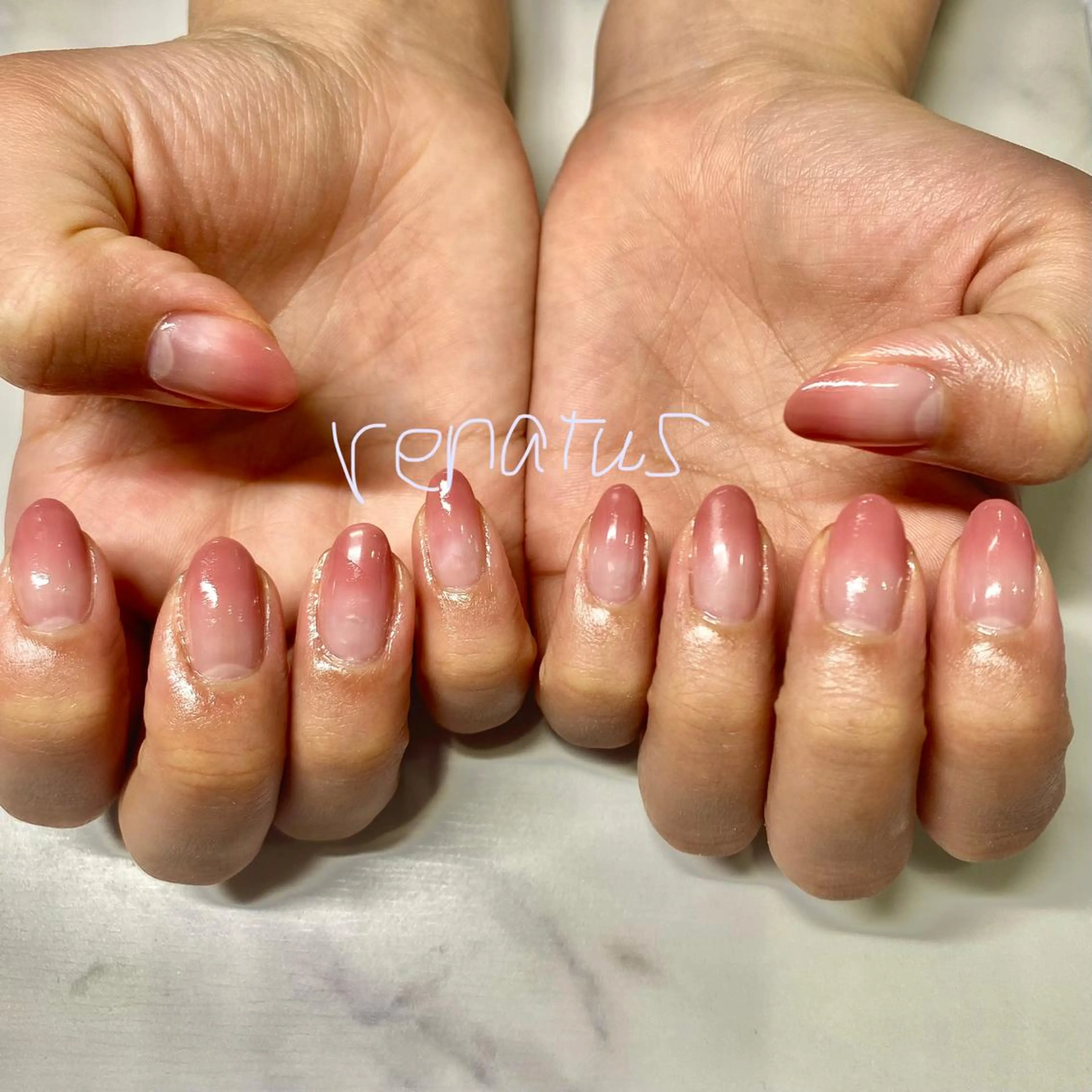 ネイル グラデーション ピンク ハンドネイル Renatus Nailのネイルデザイン