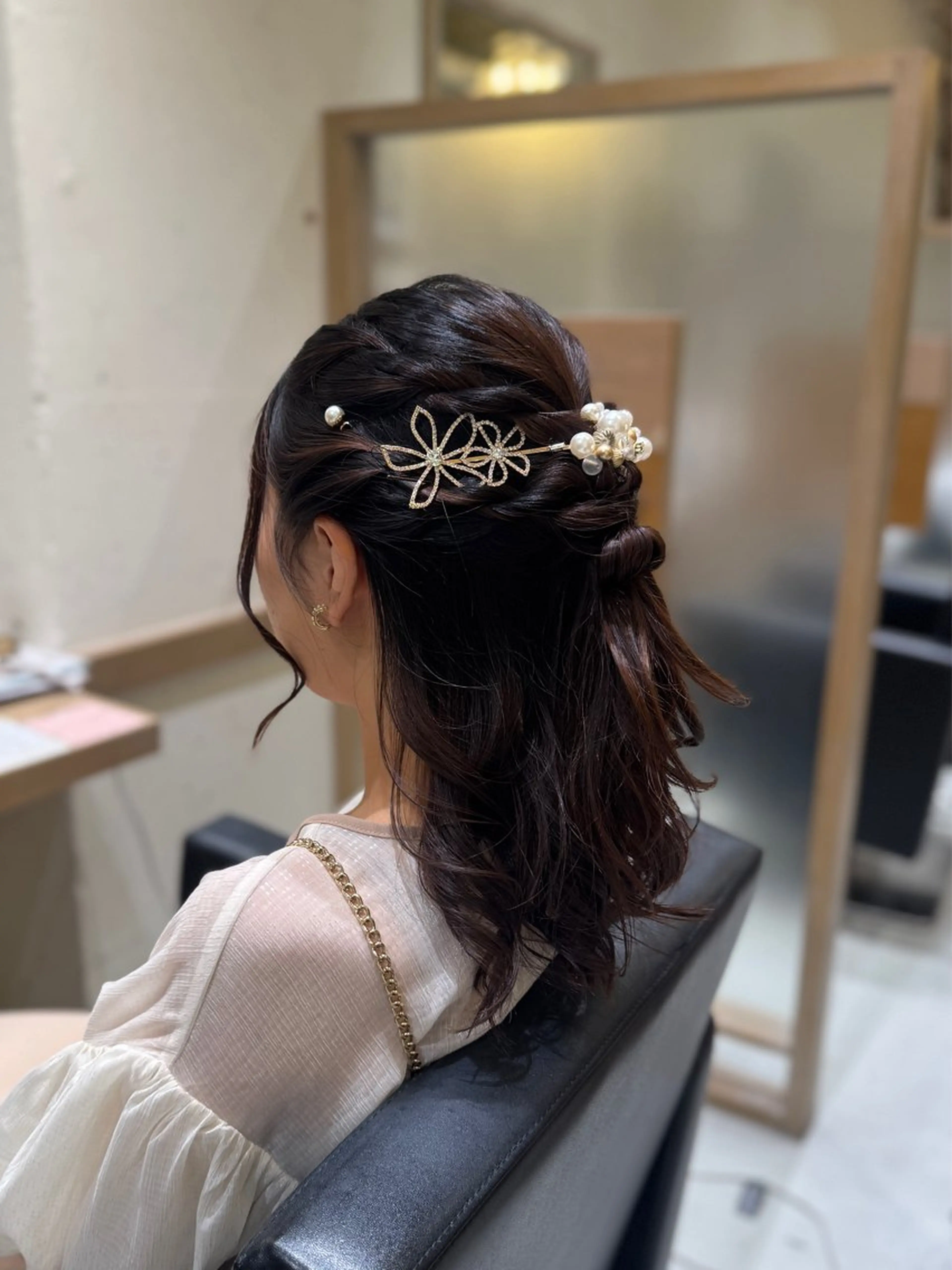 ヘアアレンジ ヘアセット chihiro 🐰 🍭髪質改善/美髪のヘアスタイル