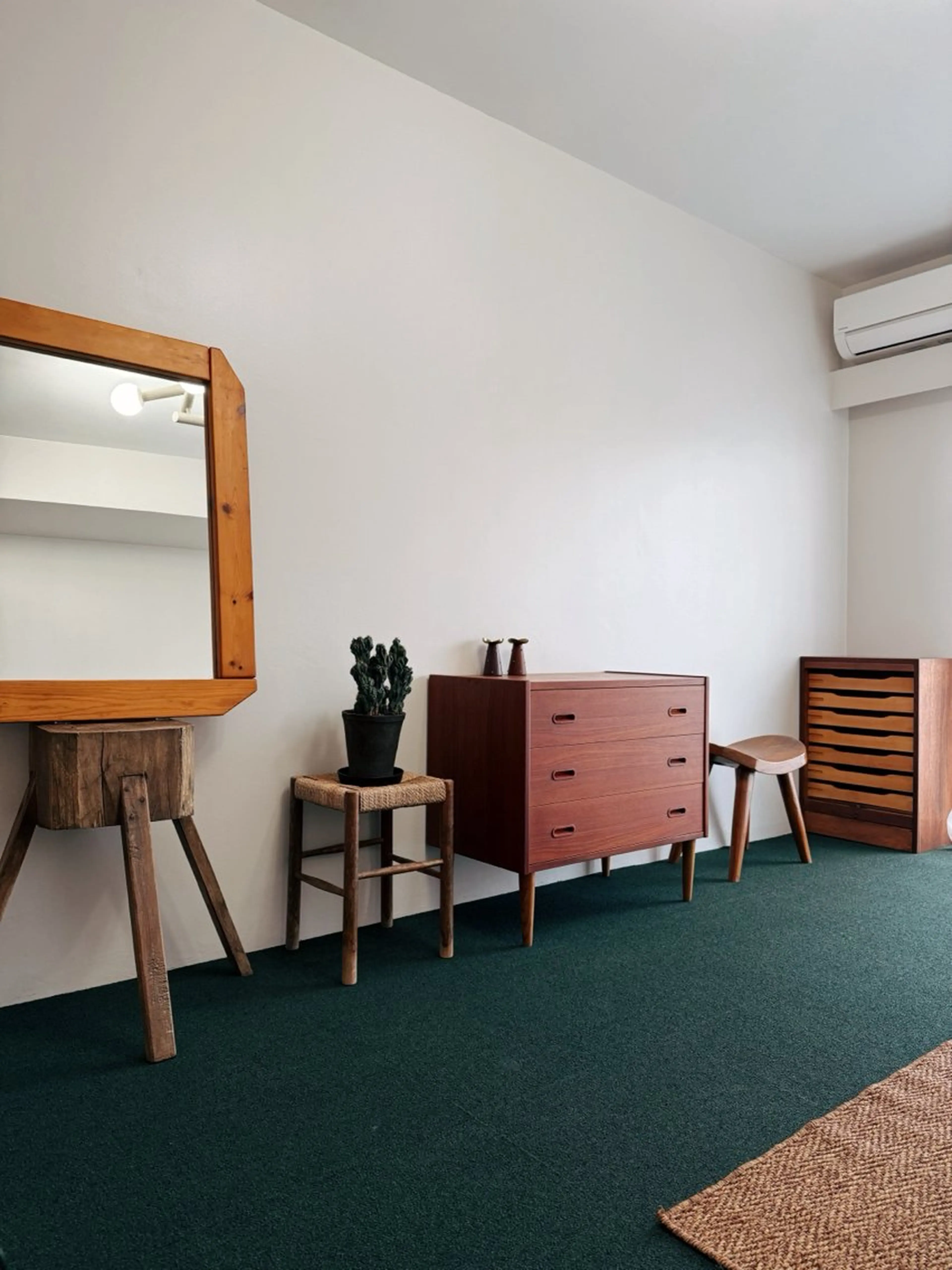 nim所属・眉毛/まつぱ nimの眉毛・アイブロウイメージ