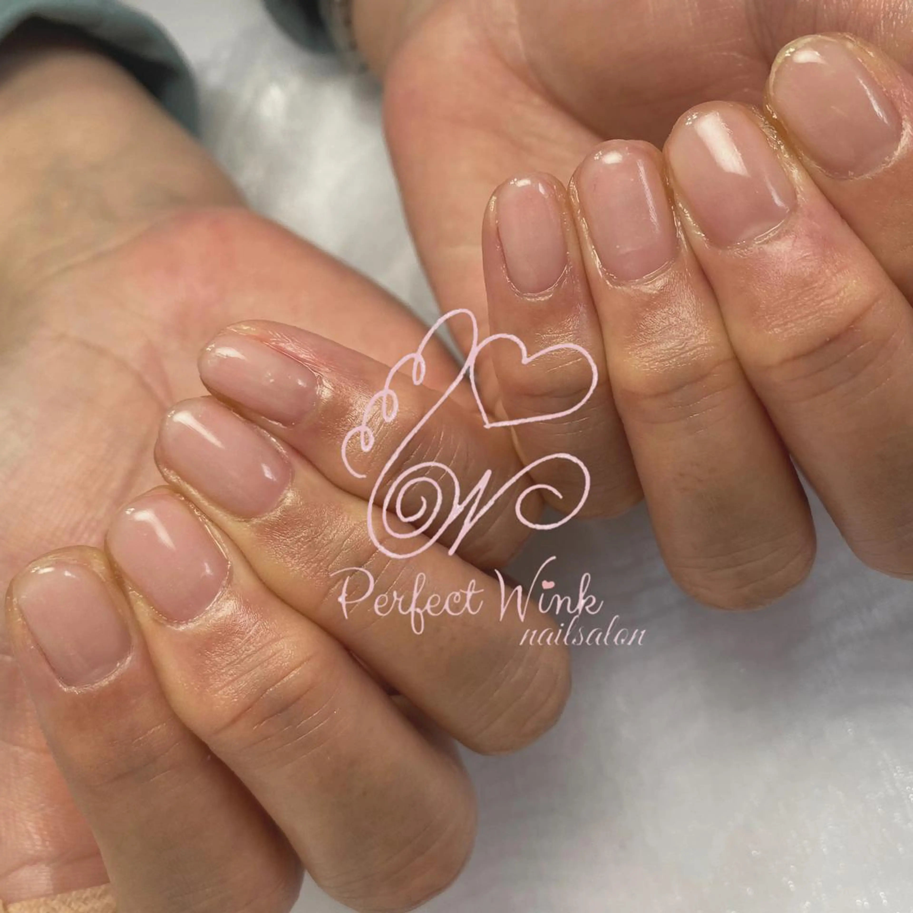 ネイル クリアネイル フレンチネイル ジェルネイル グラデーション キラキラネイル 💅Perfect Wink RUI🌈のネイルデザイン