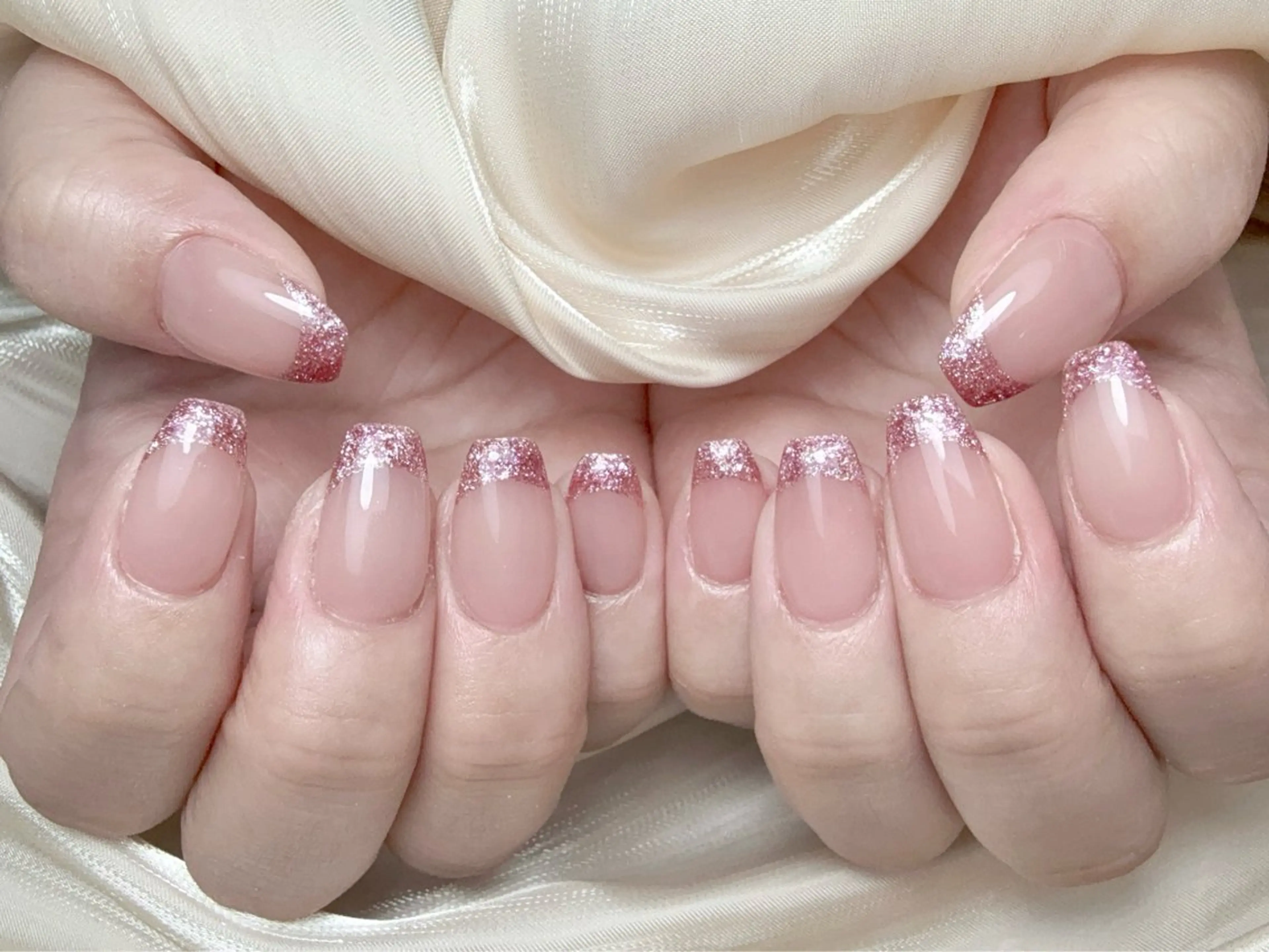 カラーフレンチ(ジェルオフ+500)の写真