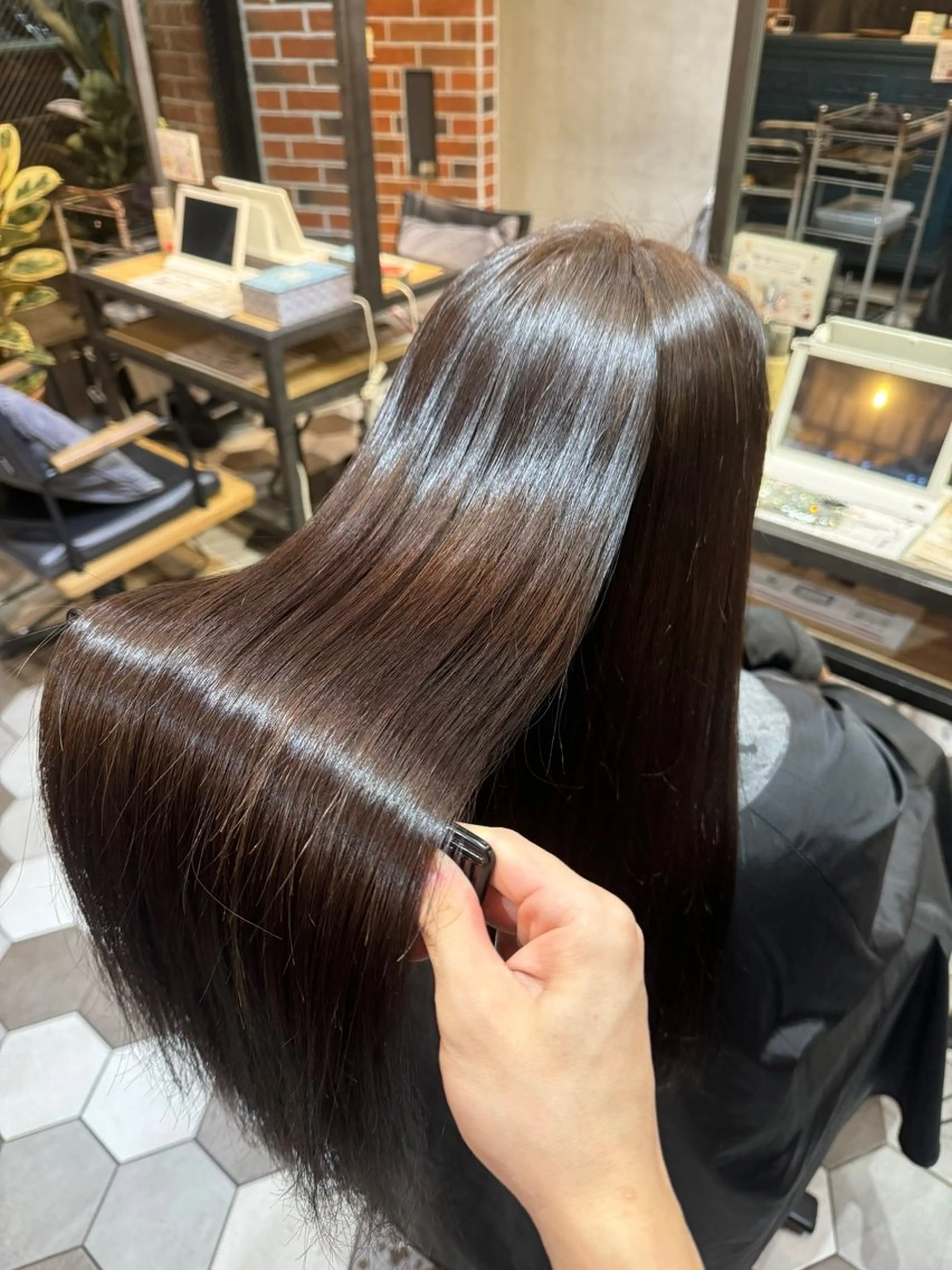 【minimo限定‼️】縮毛矯正＋CHAINONオリジナル高保湿トリートメントの写真