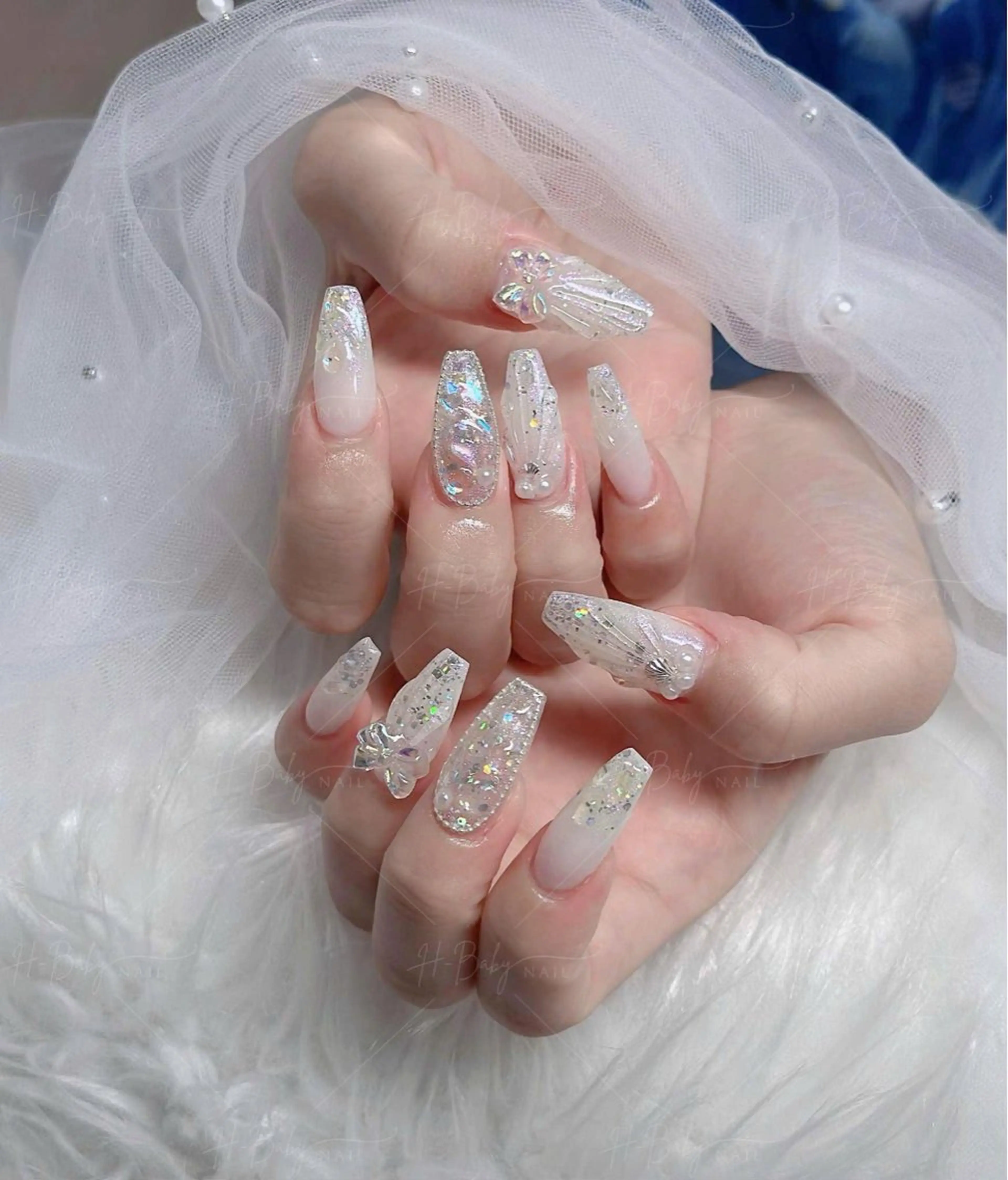 ネイル オーロラネイル フレンチネイル ジェルネイル ハロウィン 韓国ネイル ハンドネイル H.baby Nail Salonのネイルデザイン