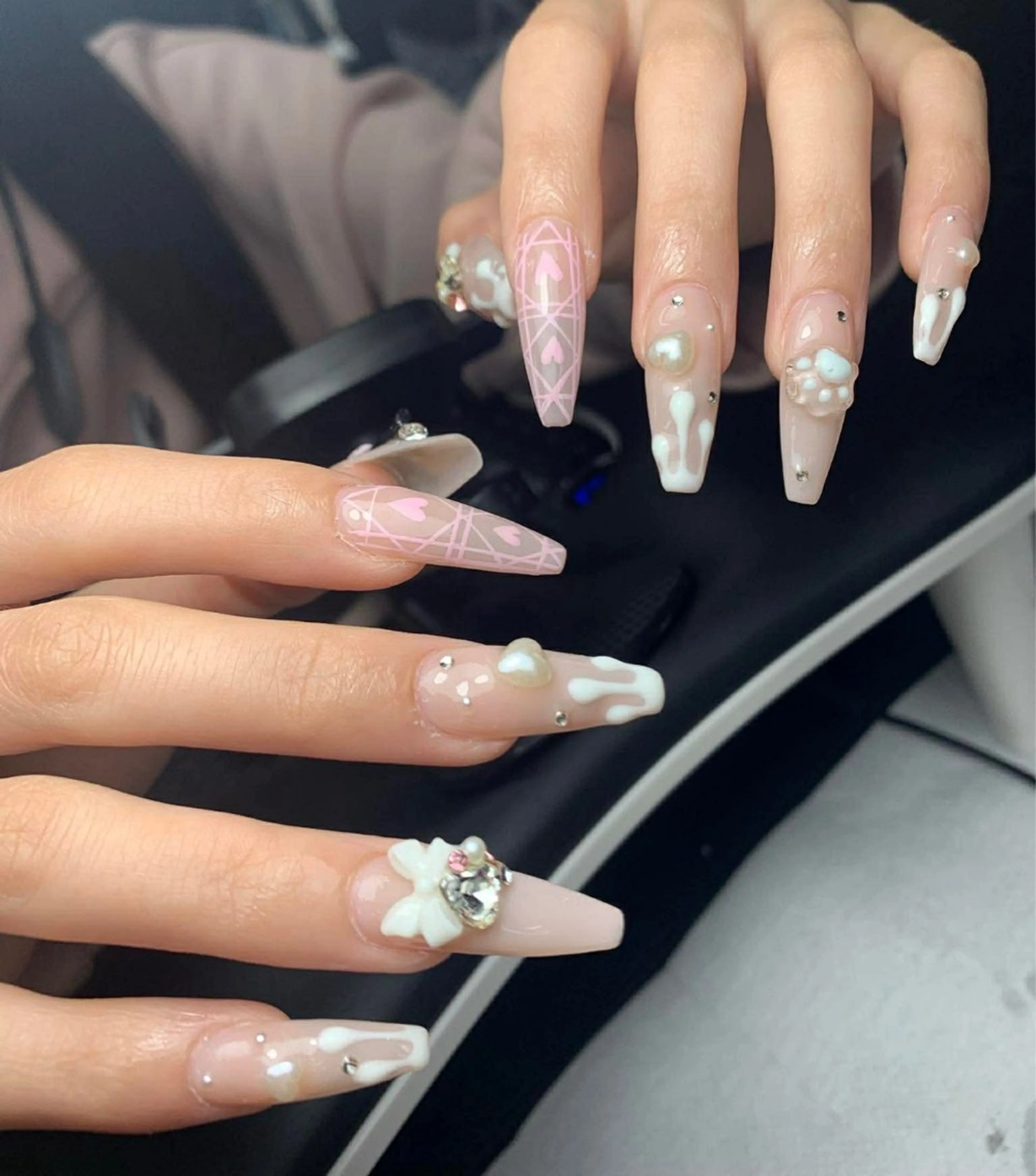 ネイル 韓国ネイル 持ち込み ニュアンスネイル ネイルチップ ハンドネイル Tini ANA.CHUOのネイルデザイン