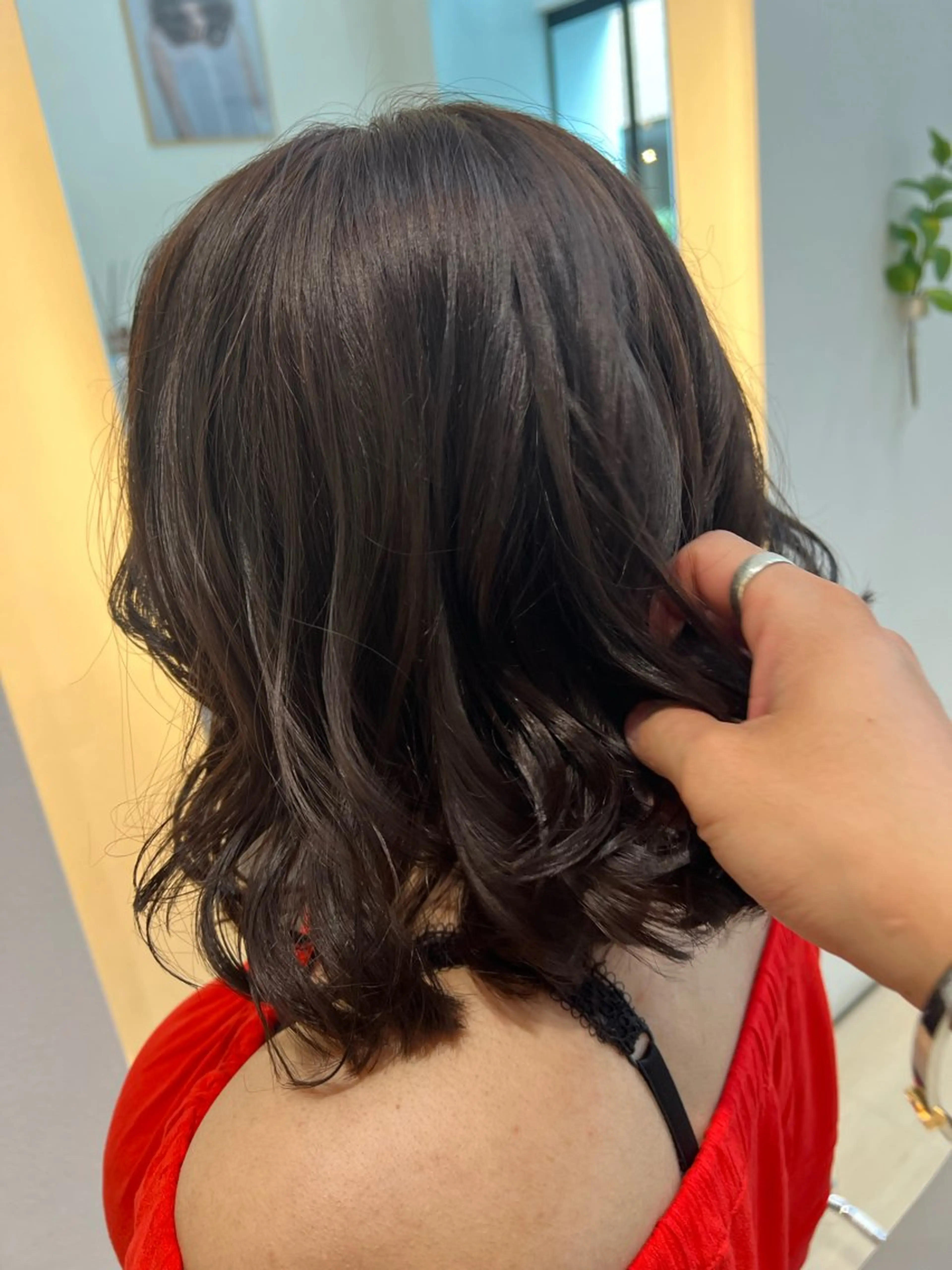 ミディアム カラー カット ヘアカラー トリートメント 堀井 凌平のヘアスタイル