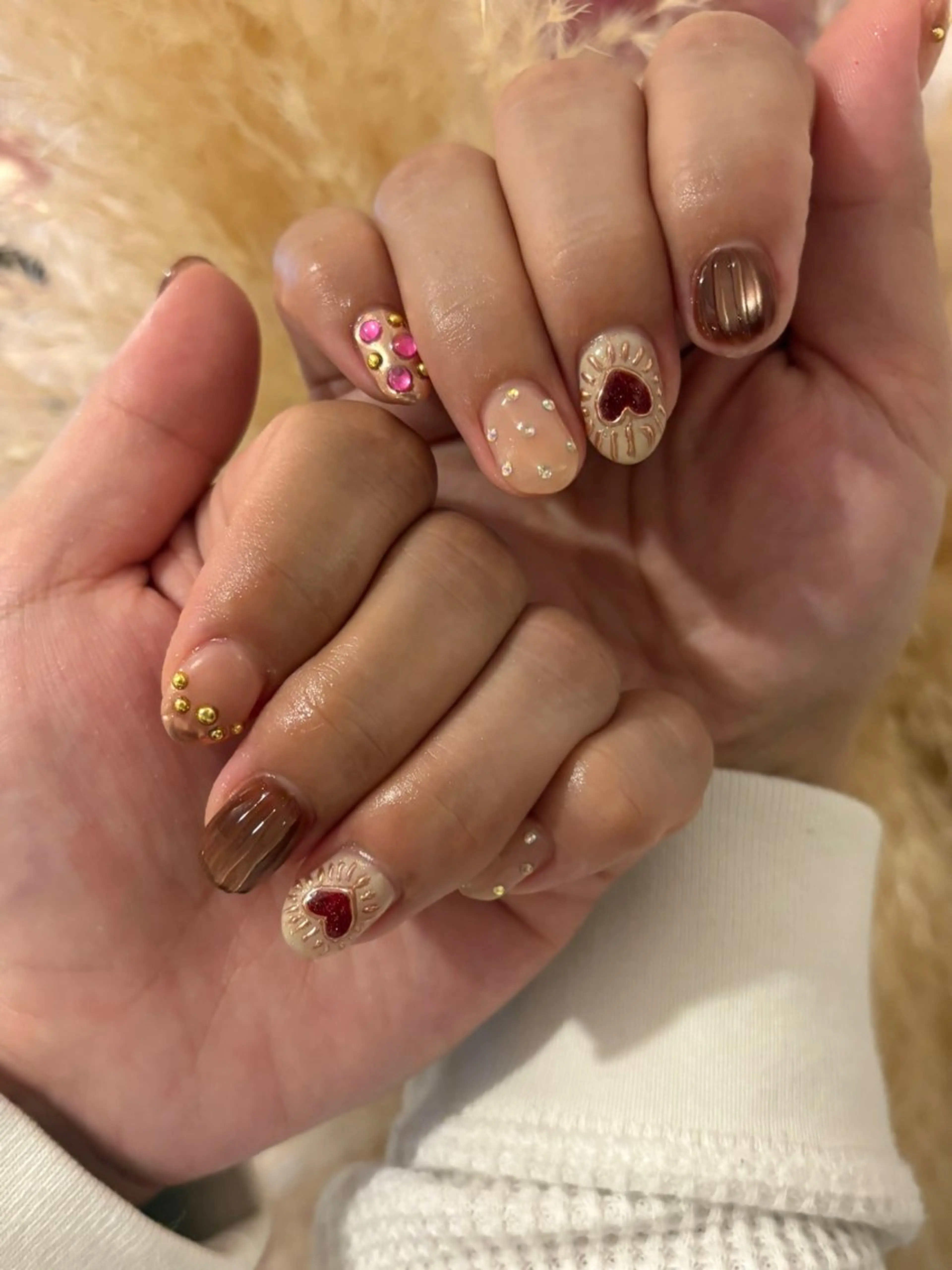 ショート ハンドネイル mou mou nailのネイルデザイン