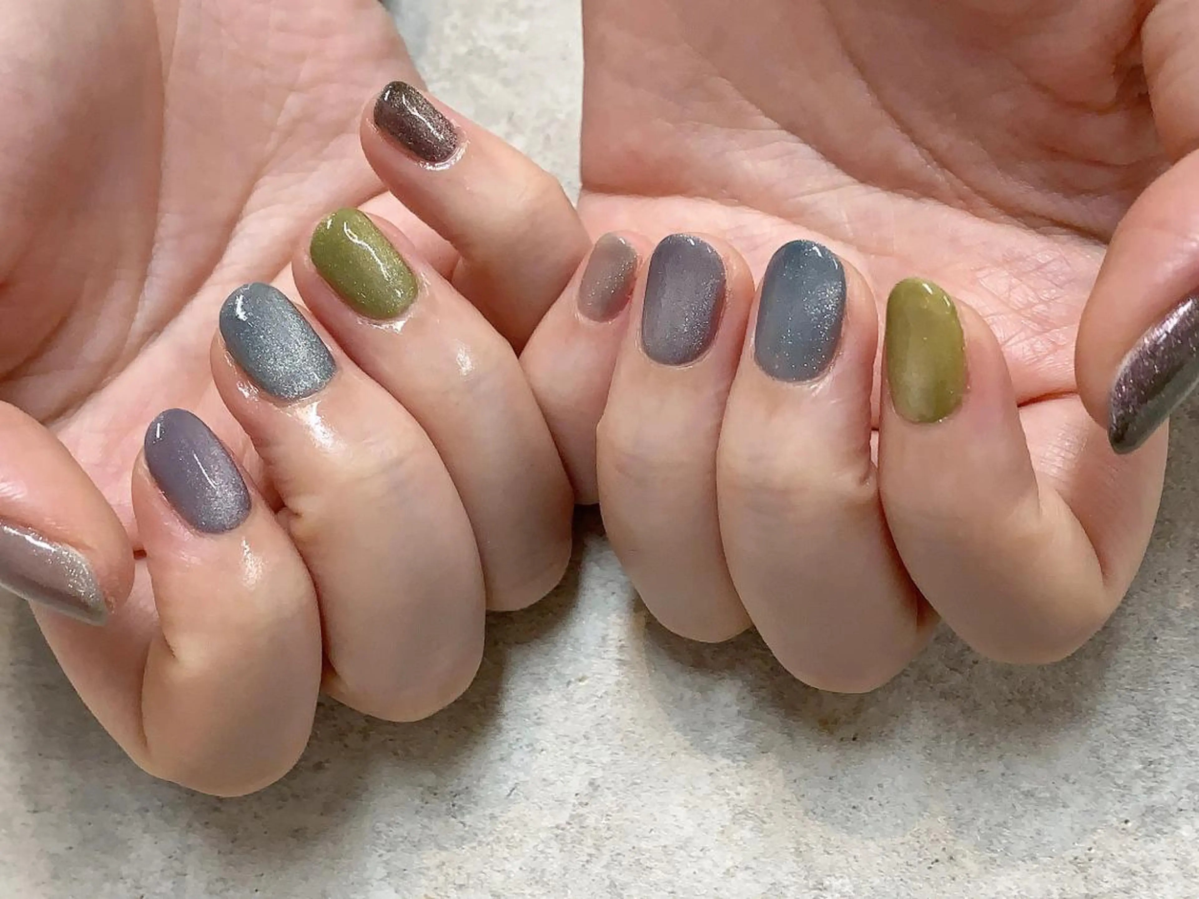 ネイル マグネットネイル ハンドネイル アトリエ １０３のネイルデザイン