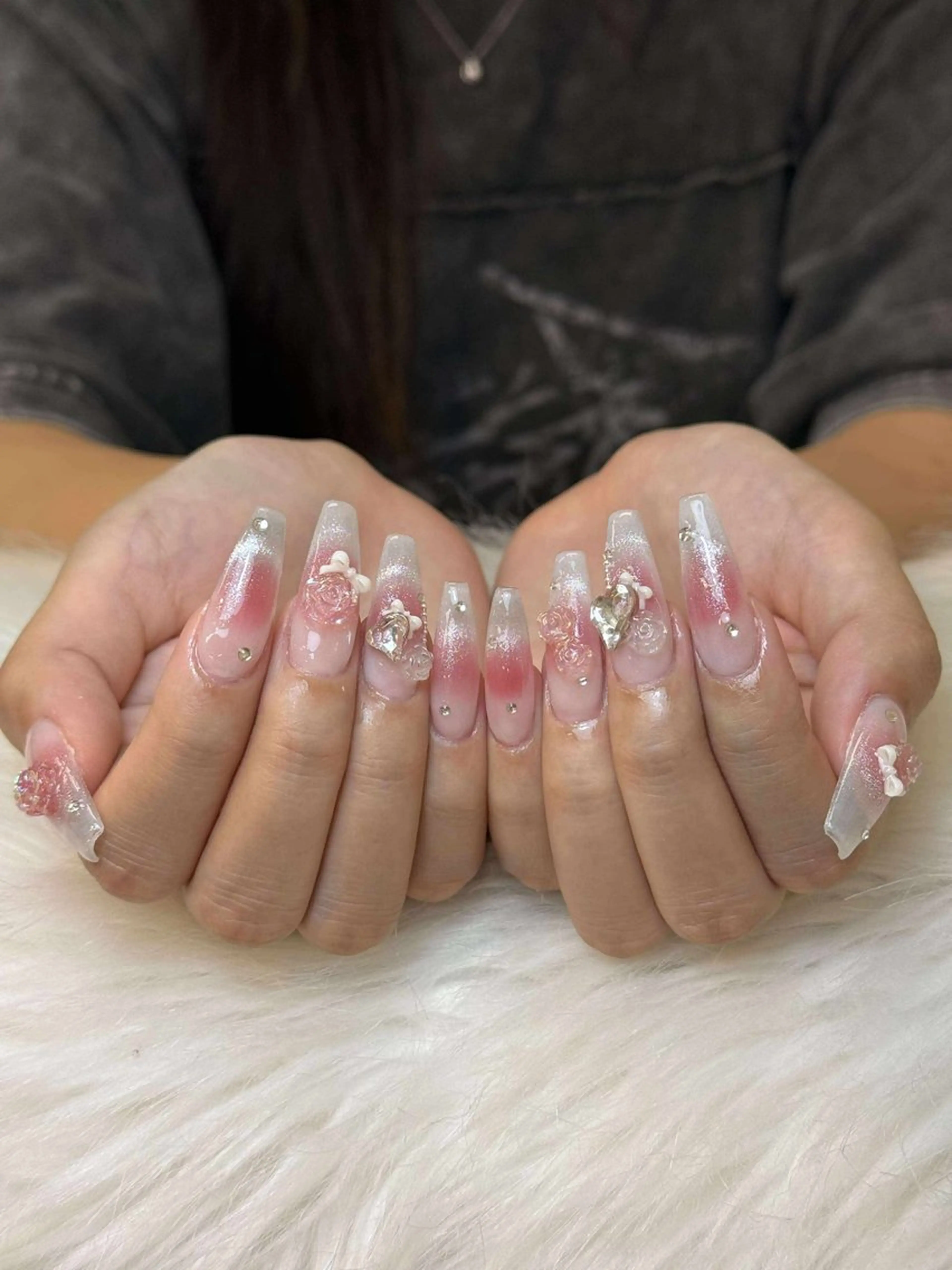 ネイル アートネイル 成人式 ジェルネイル ニュアンスネイル 夏ネイル ハンドネイル Jenn Nail Shinokuboのネイルデザイン