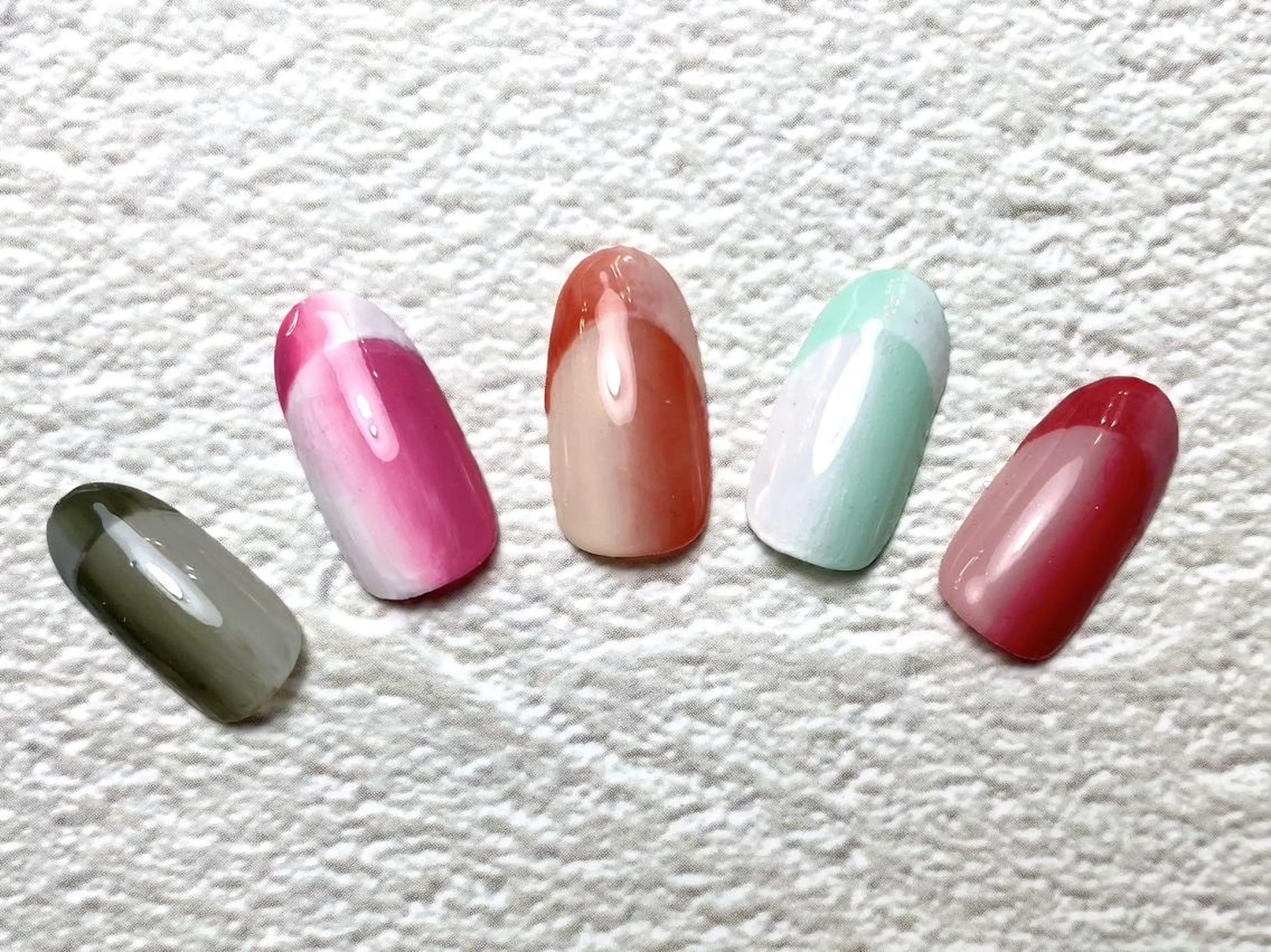 ネイル Nailist Honamiのネイルデザイン