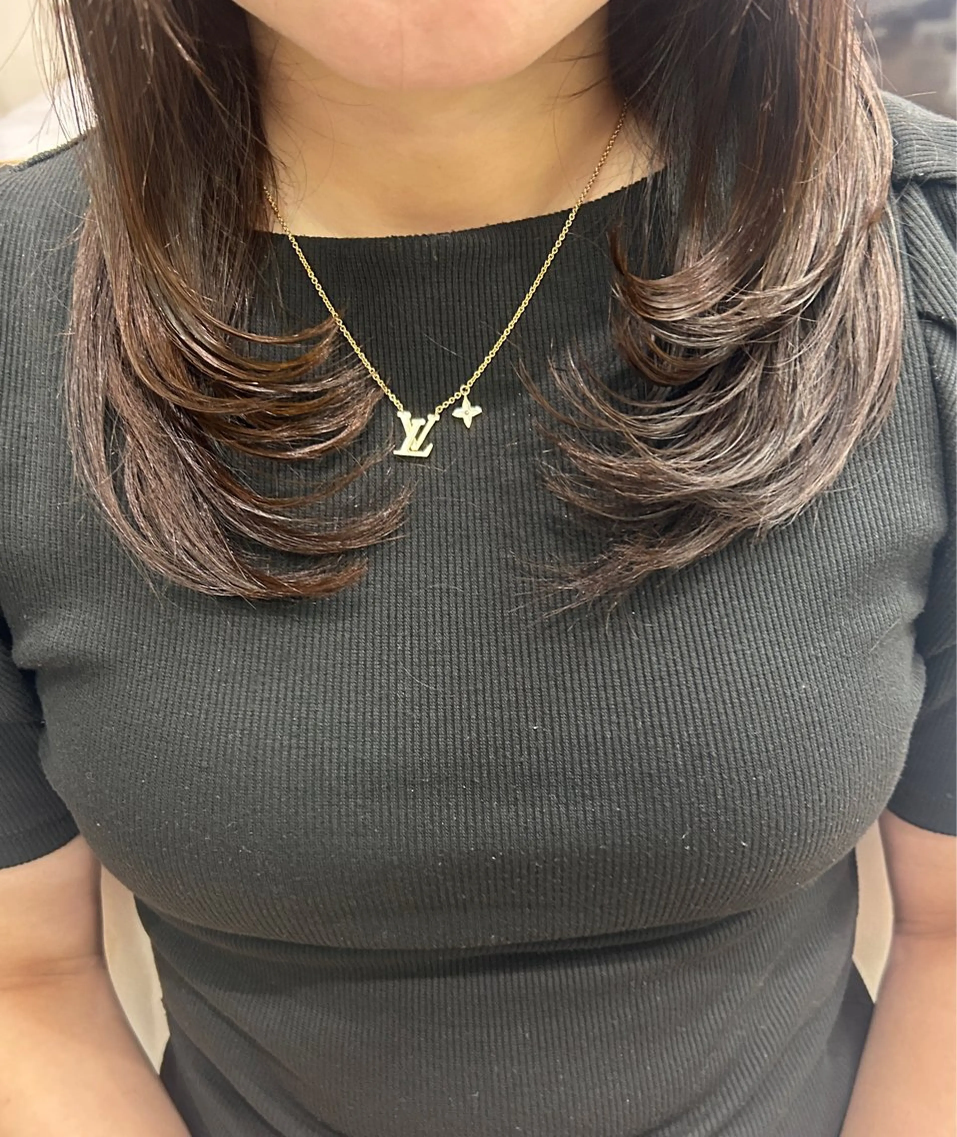 セミロング カット 🍊小川実里🍊 /カラーレイヤーのヘアスタイル