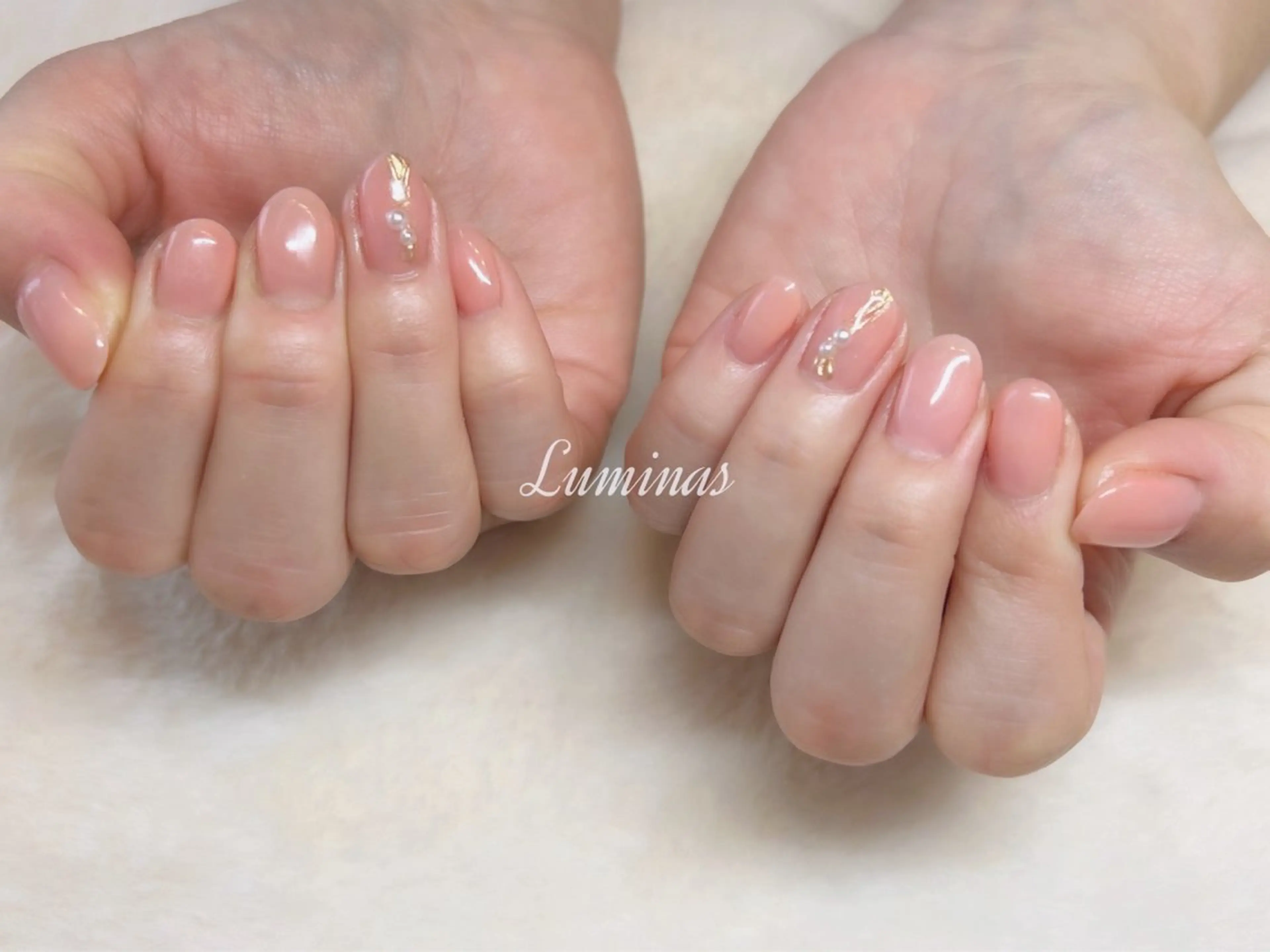 ネイル アートネイル シンプルネイル ハンドネイル ruffle Asukaのネイルデザイン