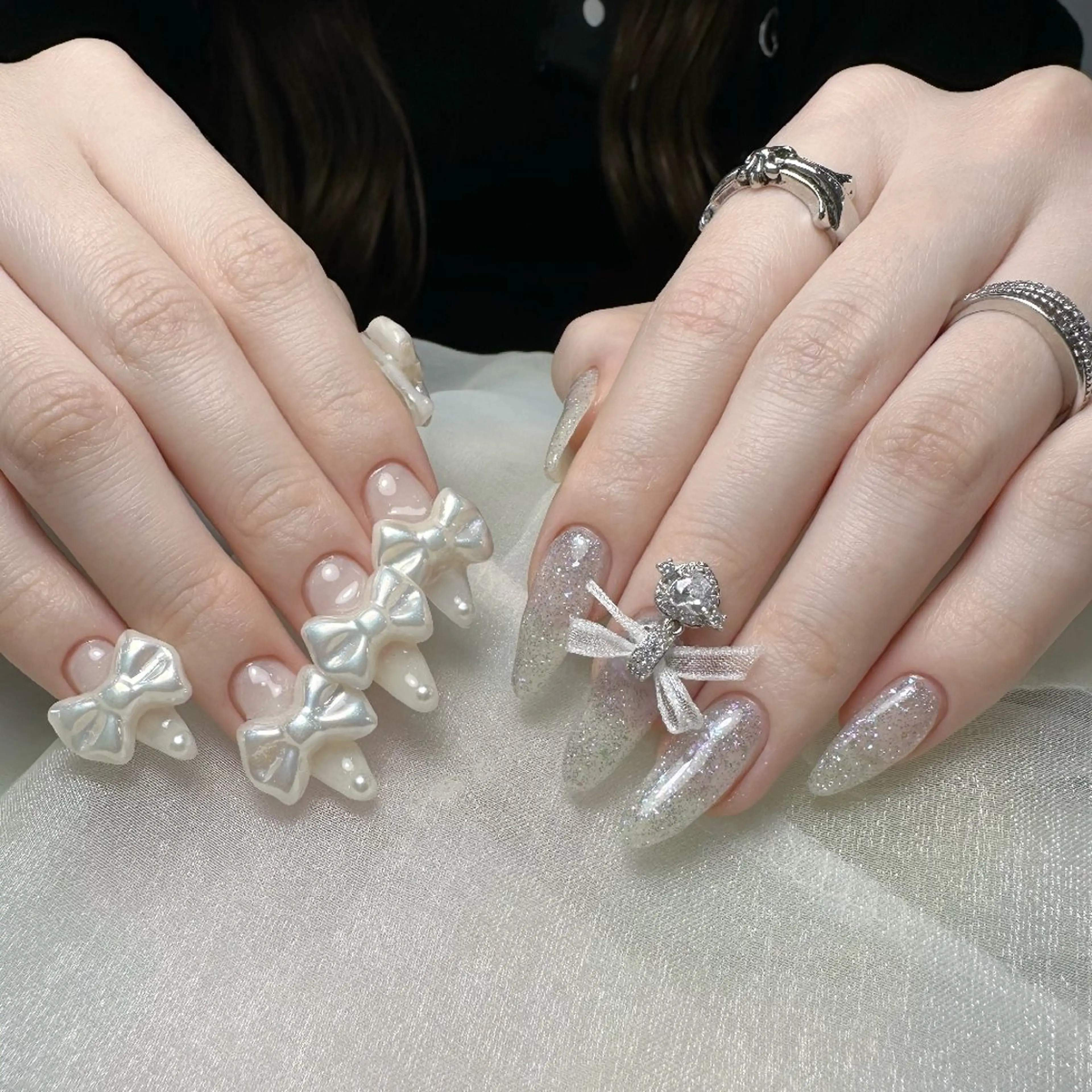 ネイル チークネイル フレンチネイル ジェルネイル ガーリー キラキラネイル ハンドネイル UM Nail Salonのネイルデザイン