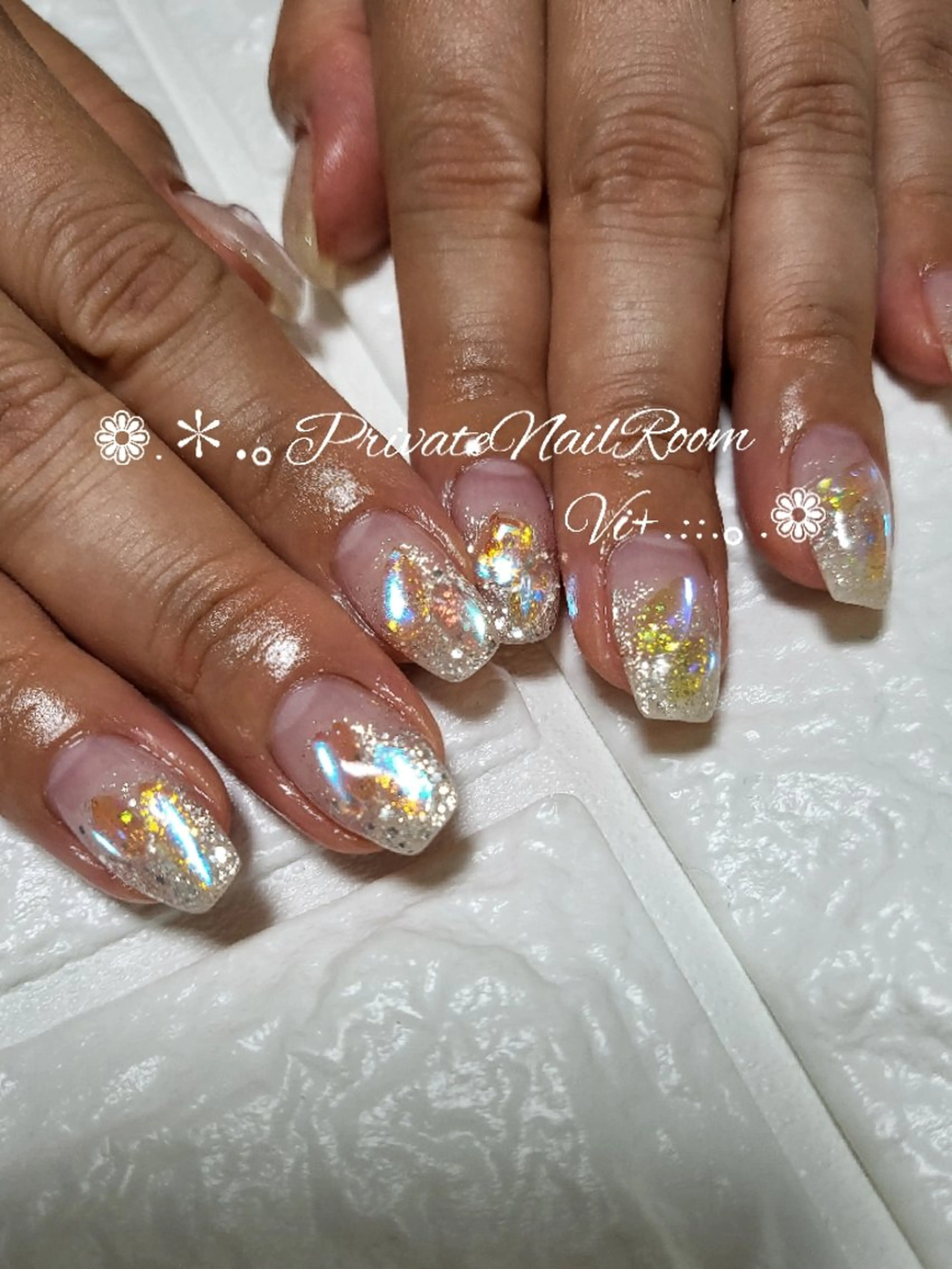 ネイル ハンドネイル Nail Room Vi+のネイルデザイン