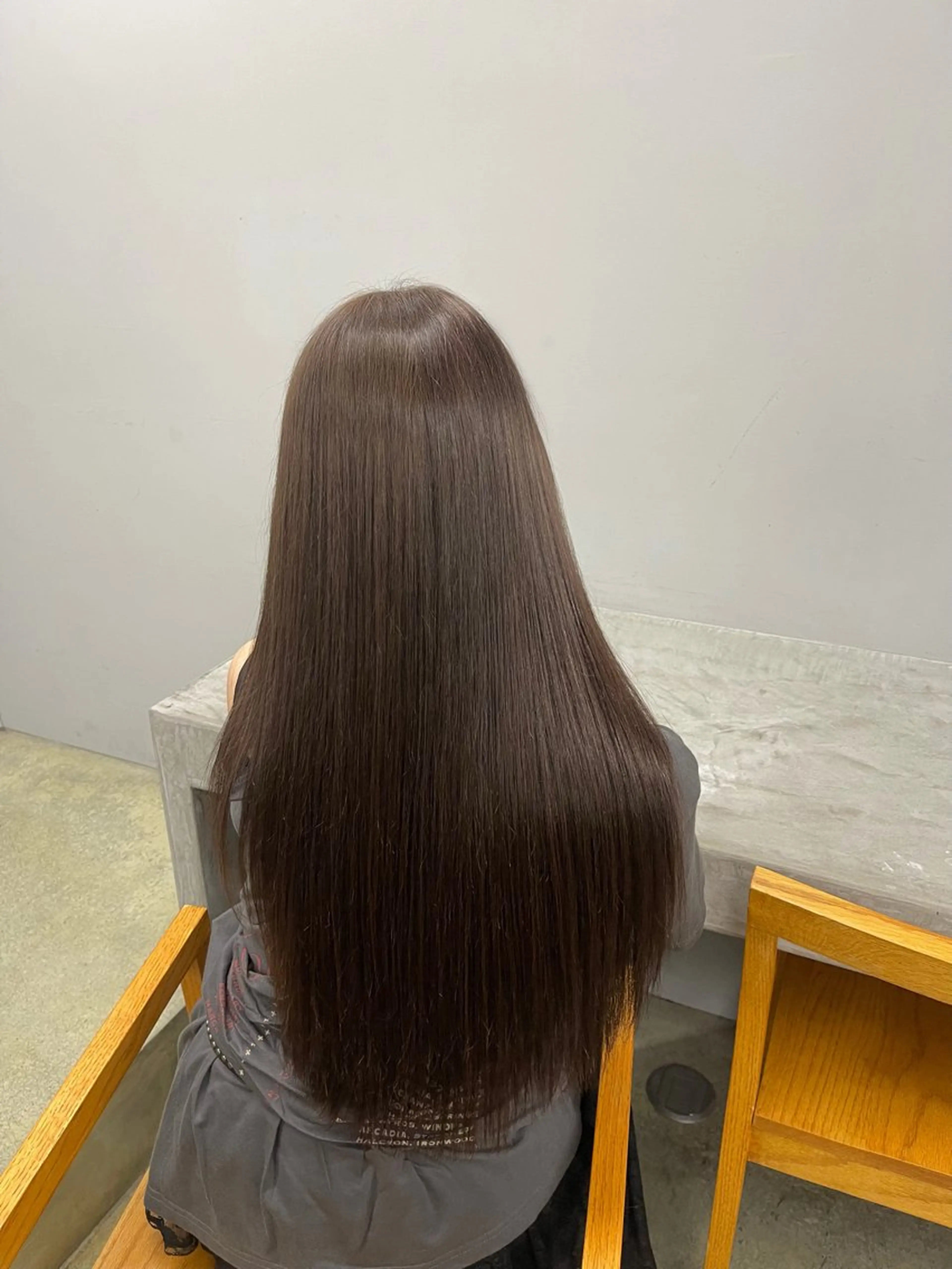 ロング カラー ベージュカラー ラベンダーカラー 縮毛矯正 トリートメント 愛莉/ラベンダー/ ベージュ/ブラウンのヘアスタイル