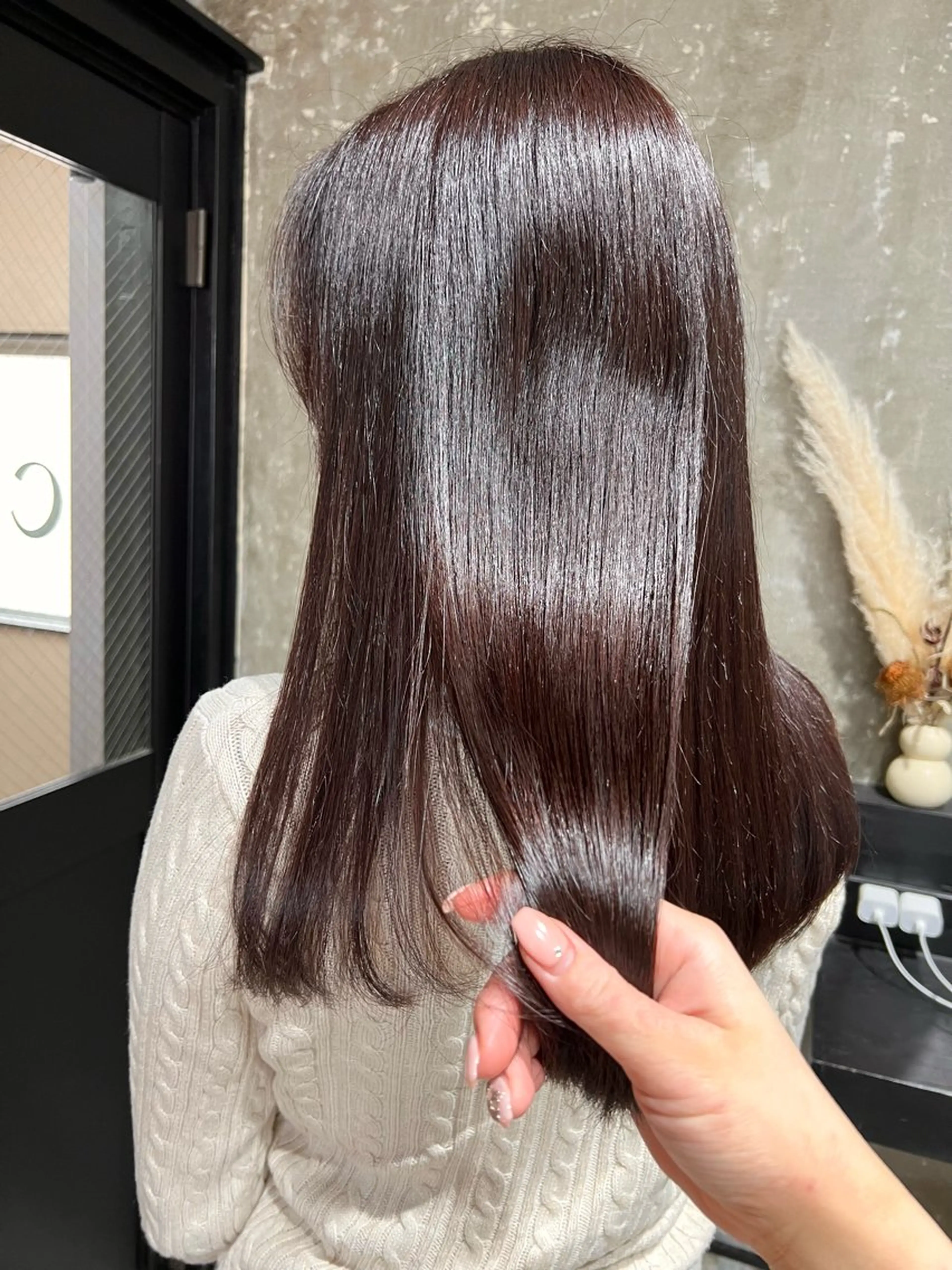 カラー 久永 菫のヘアスタイル