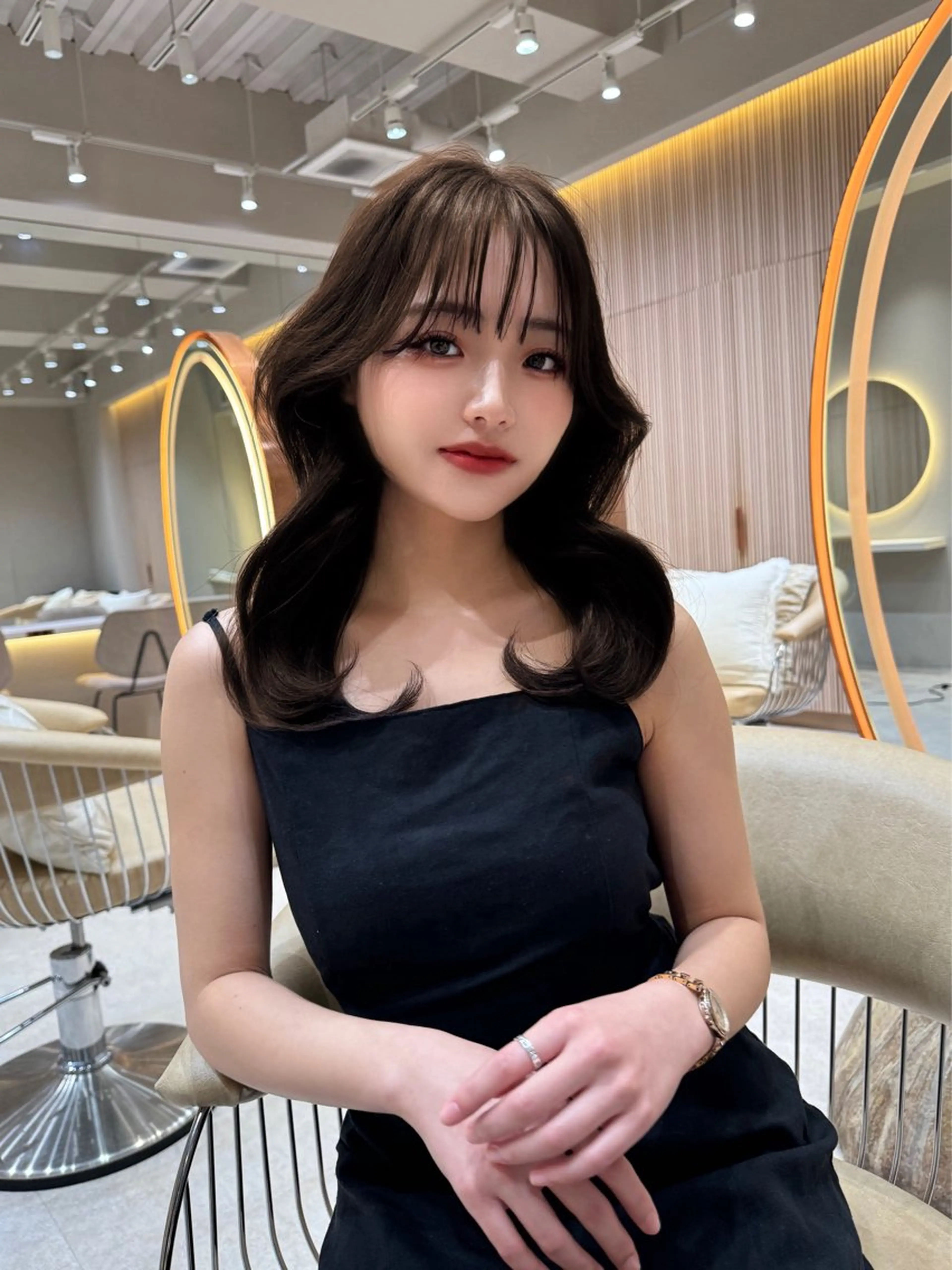 ミディアム ❤️ブリーチなし💚 ダブルカラー平野実花のヘアスタイル