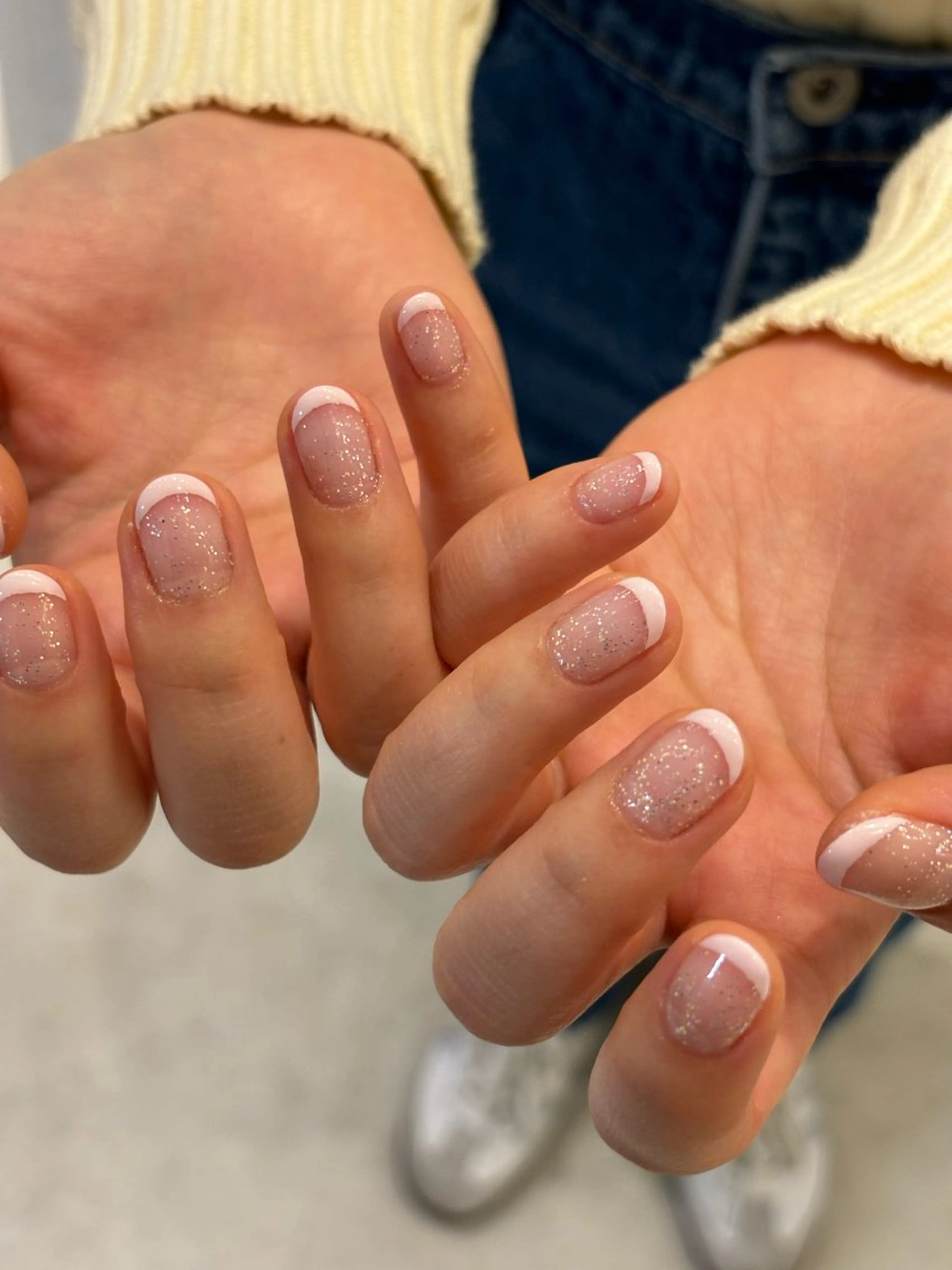 ネイル フレンチネイル ラメ(グリッター) ハンドネイル Ann. nail.tokyo所属・Ann nailのネイルデザイン