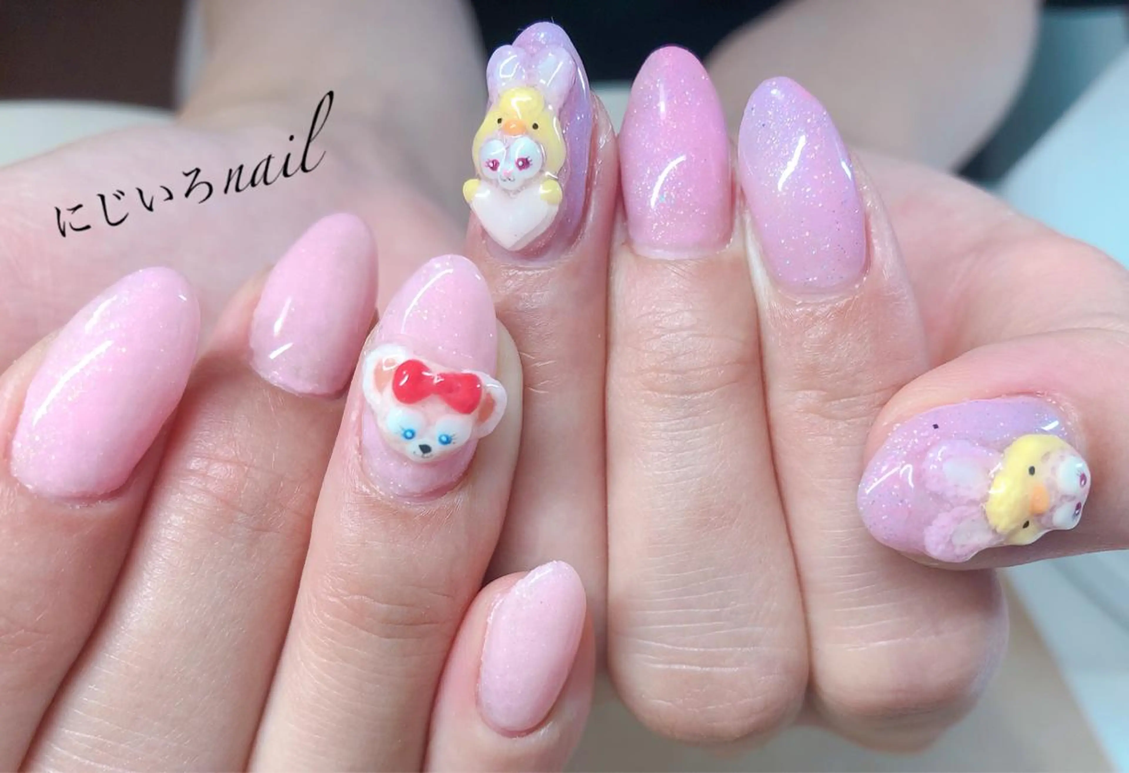 ネイル にじいろ nailのネイルデザイン