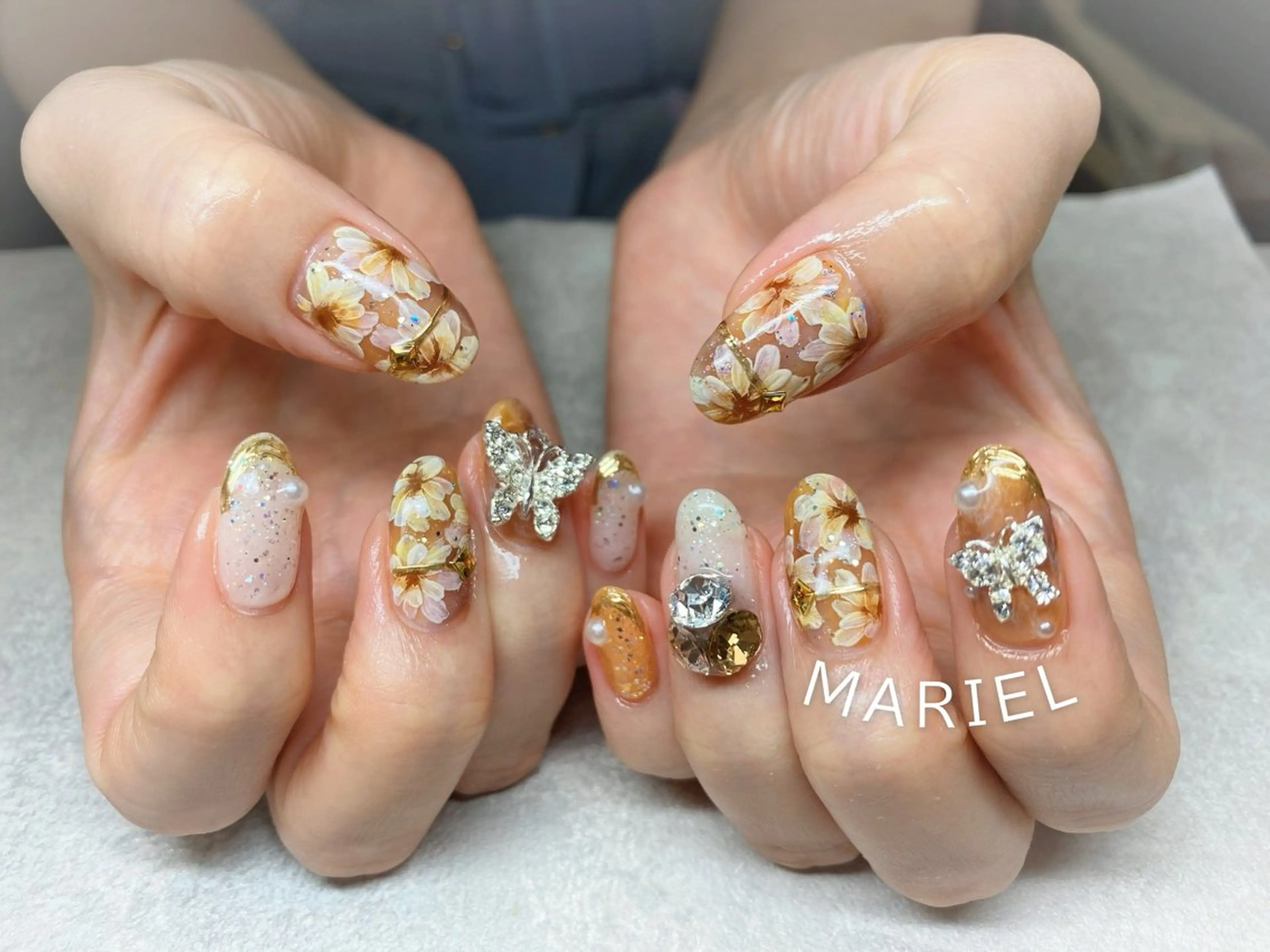 ネイル ハンドネイル ネイルサロンMARIEL所属・nailist marieのネイルデザイン