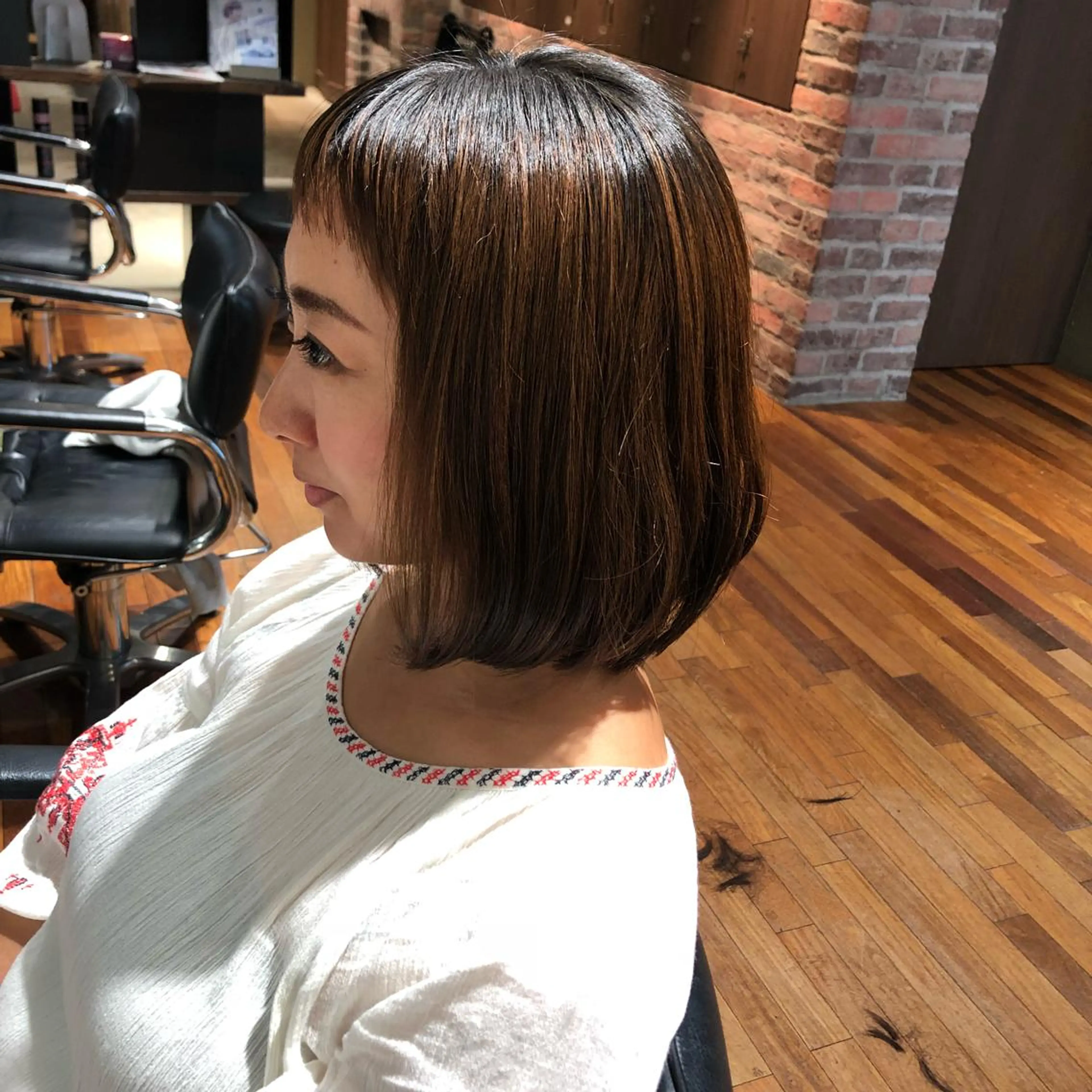 ミディアム ボブ オン眉 カット hair salon mokbell所属・悩んだら💭 KAEのヘアスタイル