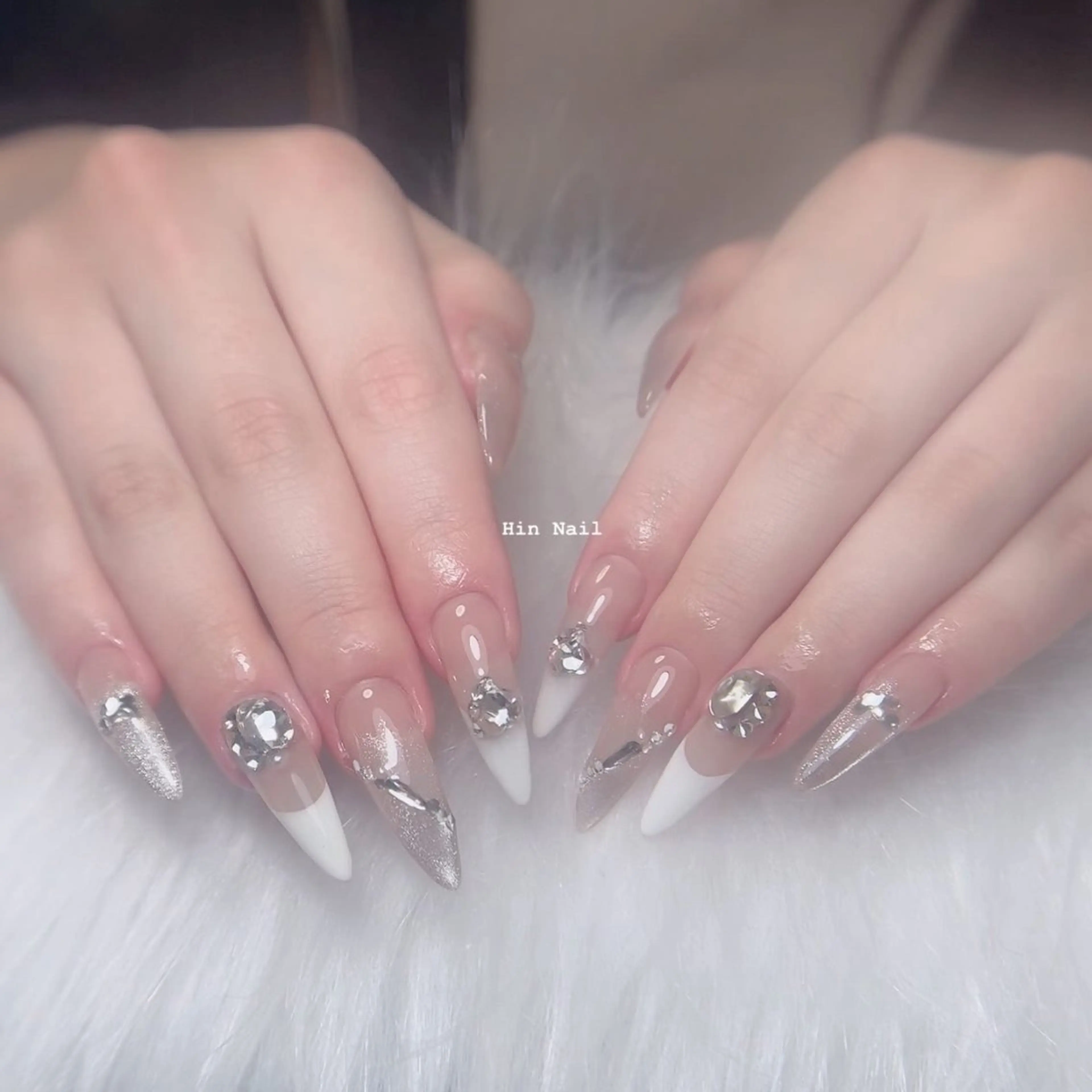 ネイル HIN NAILのネイルデザイン