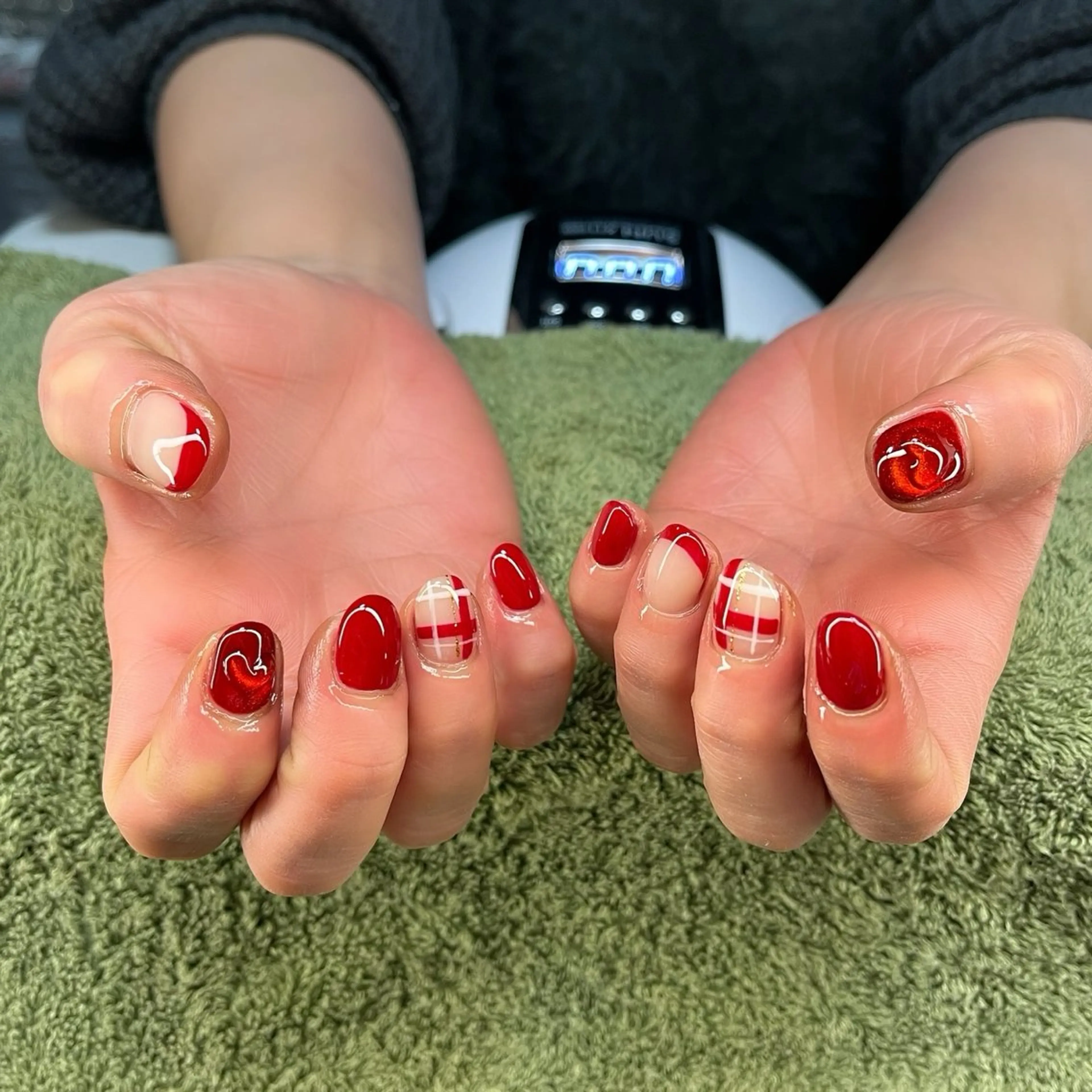 ネイル ハンドネイル フットネイル MHR nailのネイルデザイン