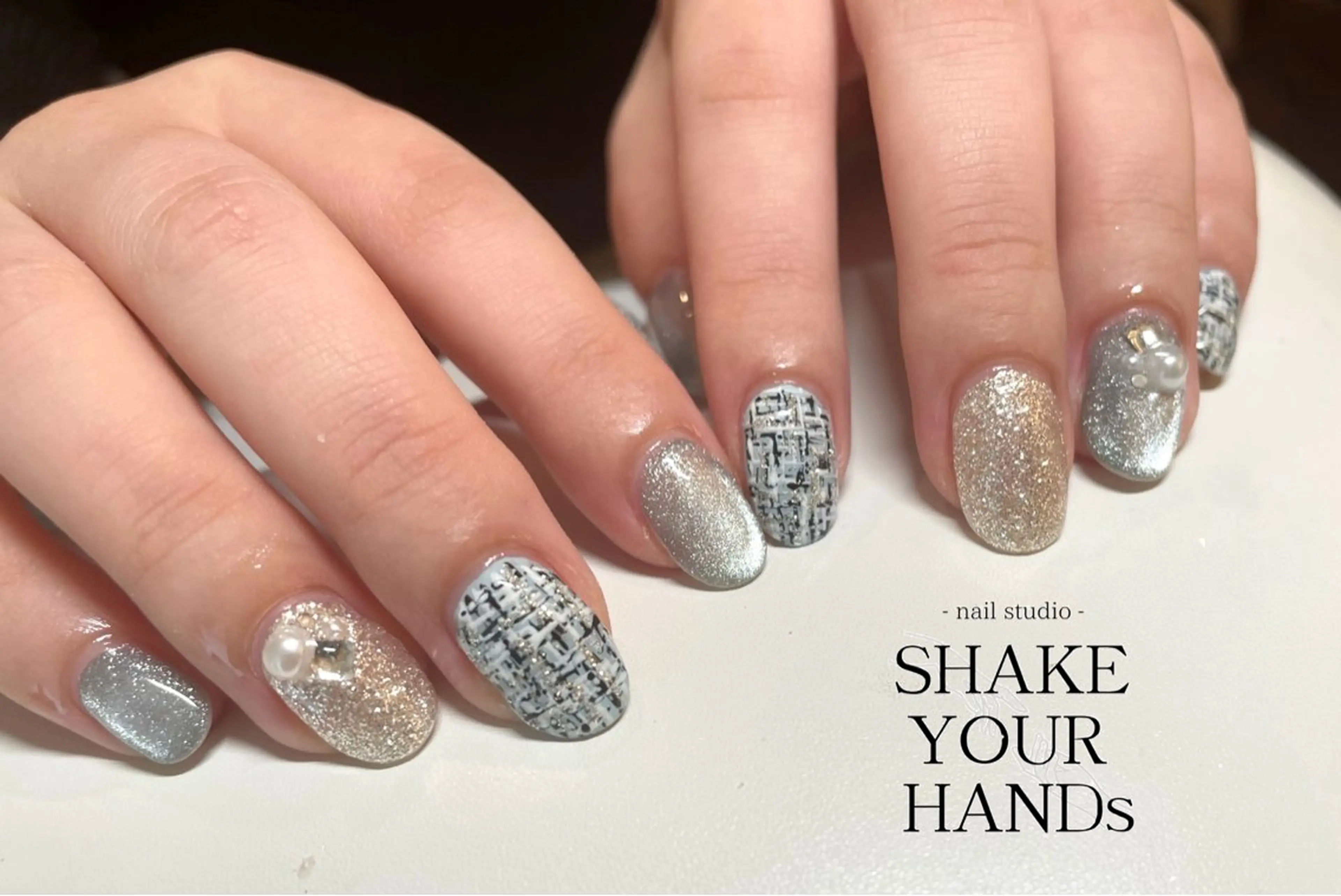 ネイル ハンドネイル ネイルスタジオ シェイクユアハンズのネイルデザイン