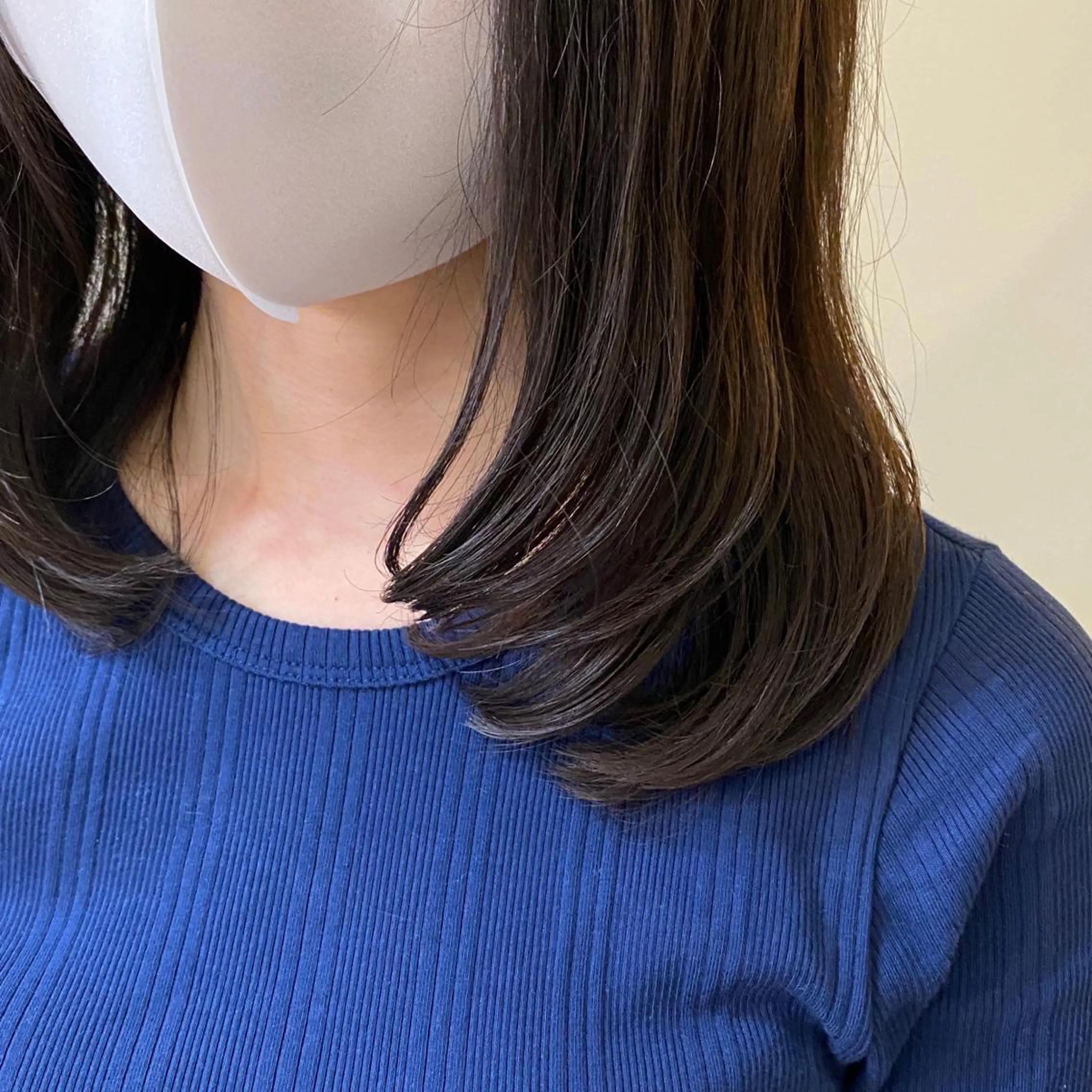 ミディアム ミディアムパーマ レイヤーカット 北山 なるみのヘアスタイル